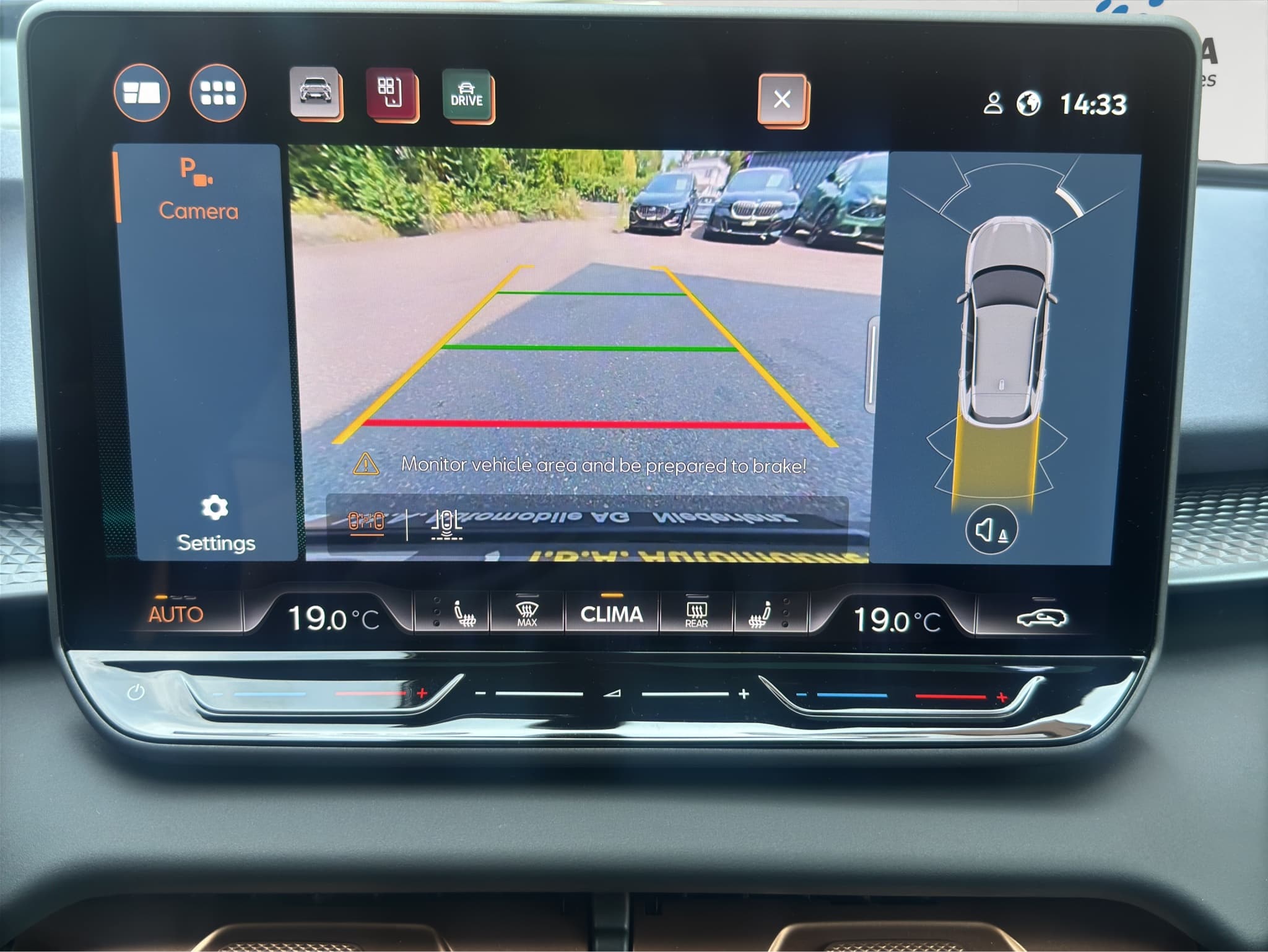 CUPRA Terramar 2.0TSI DSG 4D VZ 4x4 PANORAMADACH / HEAD UP DISPLAY - Bild 18