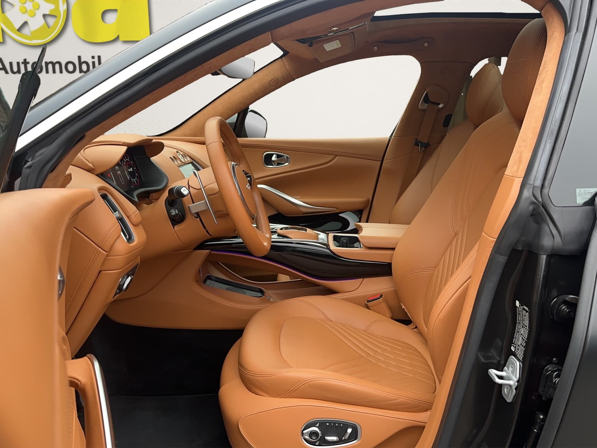 ASTON MARTIN DBX 4.0 V8 (CH) - Bild 12
