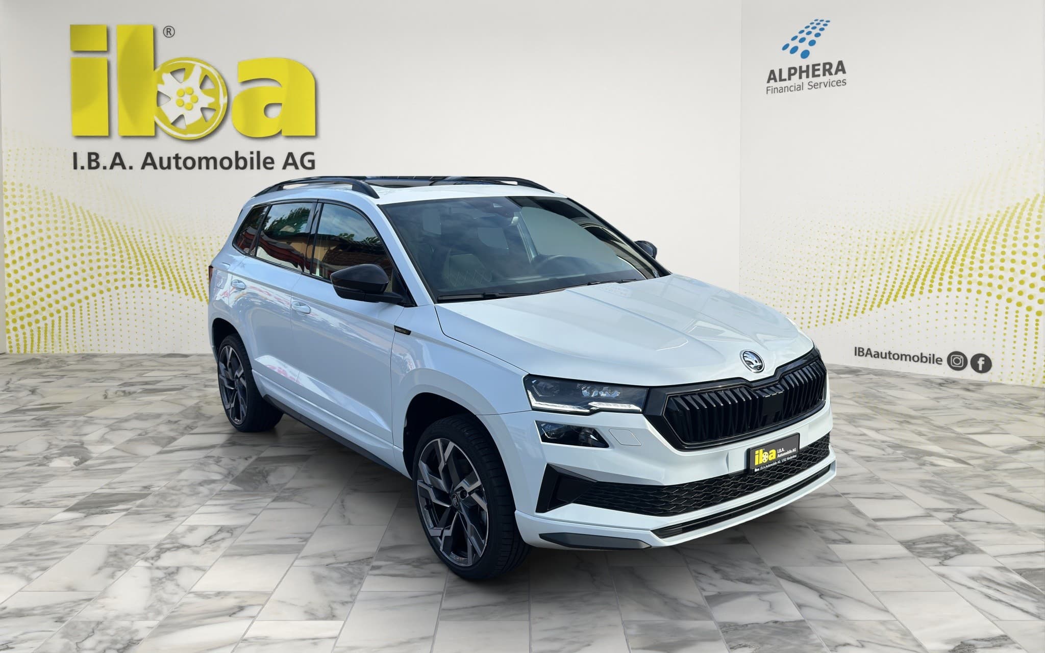 SKODA Karoq 1.5TSI Sport Line Aut. Panorama-Schiebedach - Bild 7