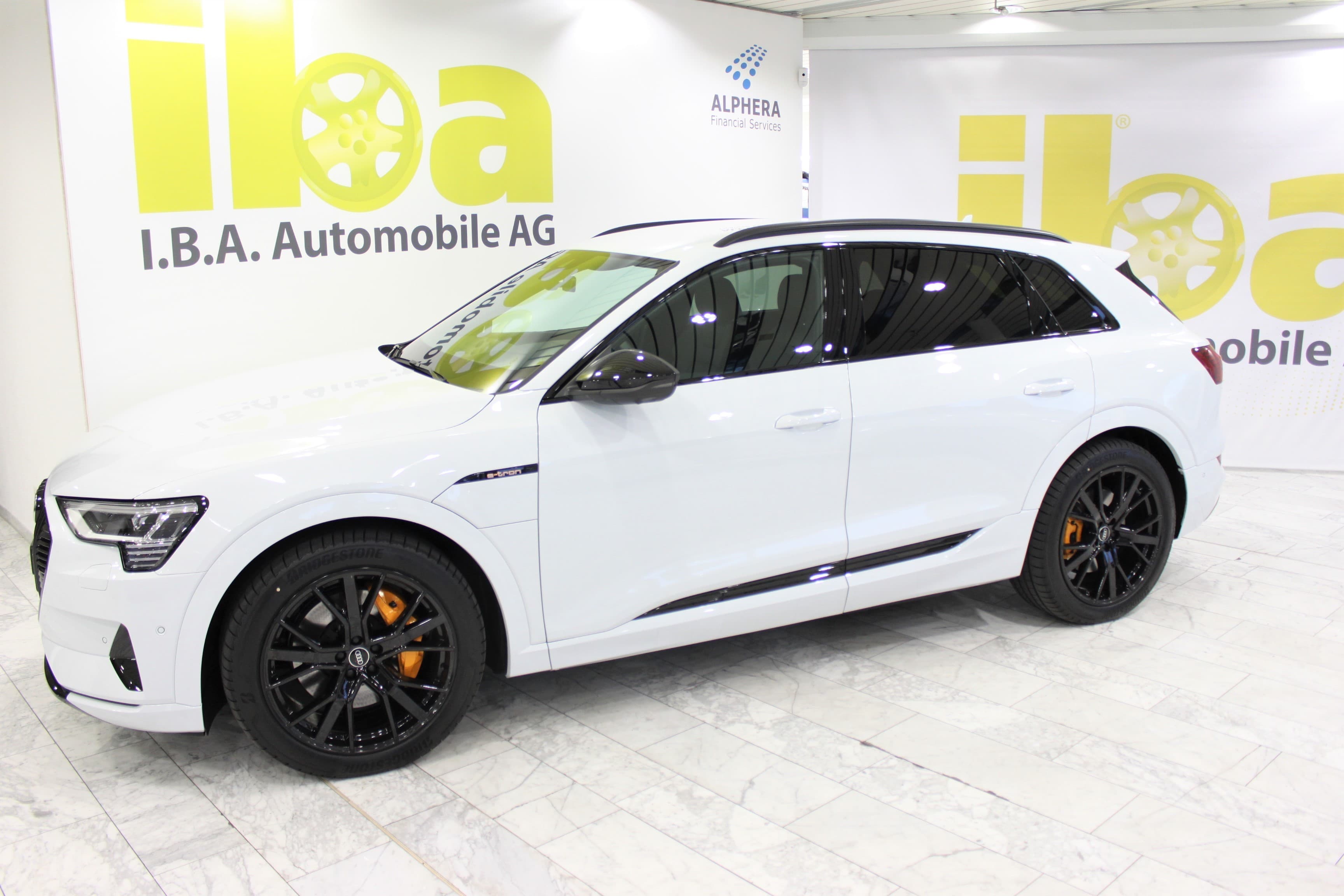 AUDI e-tron 55 S Line Black Edition quattro (CH) - Bild 2