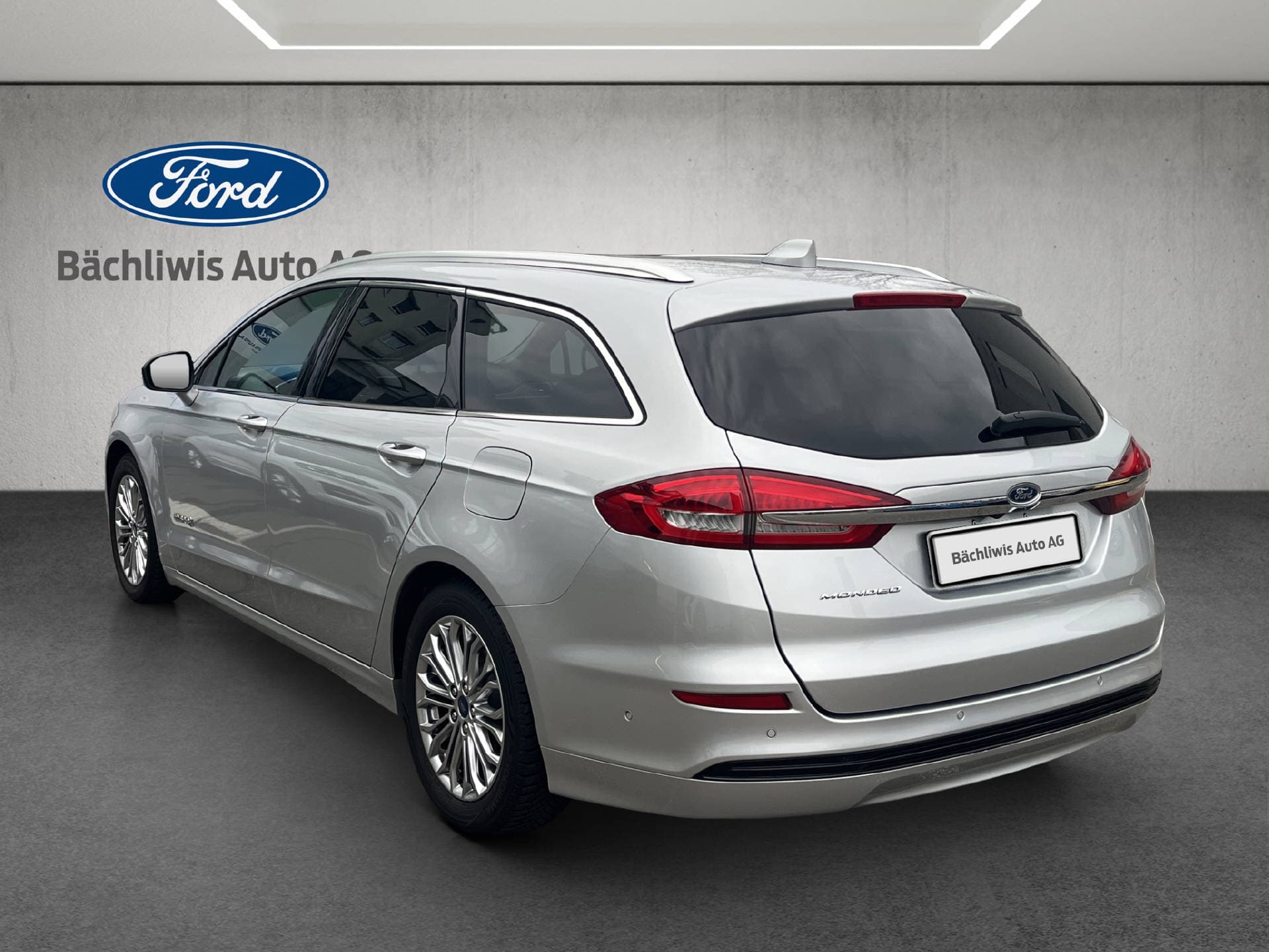 FORD Mondeo Station Wagon 2.0 HEV 187 Titanium - Bild 3
