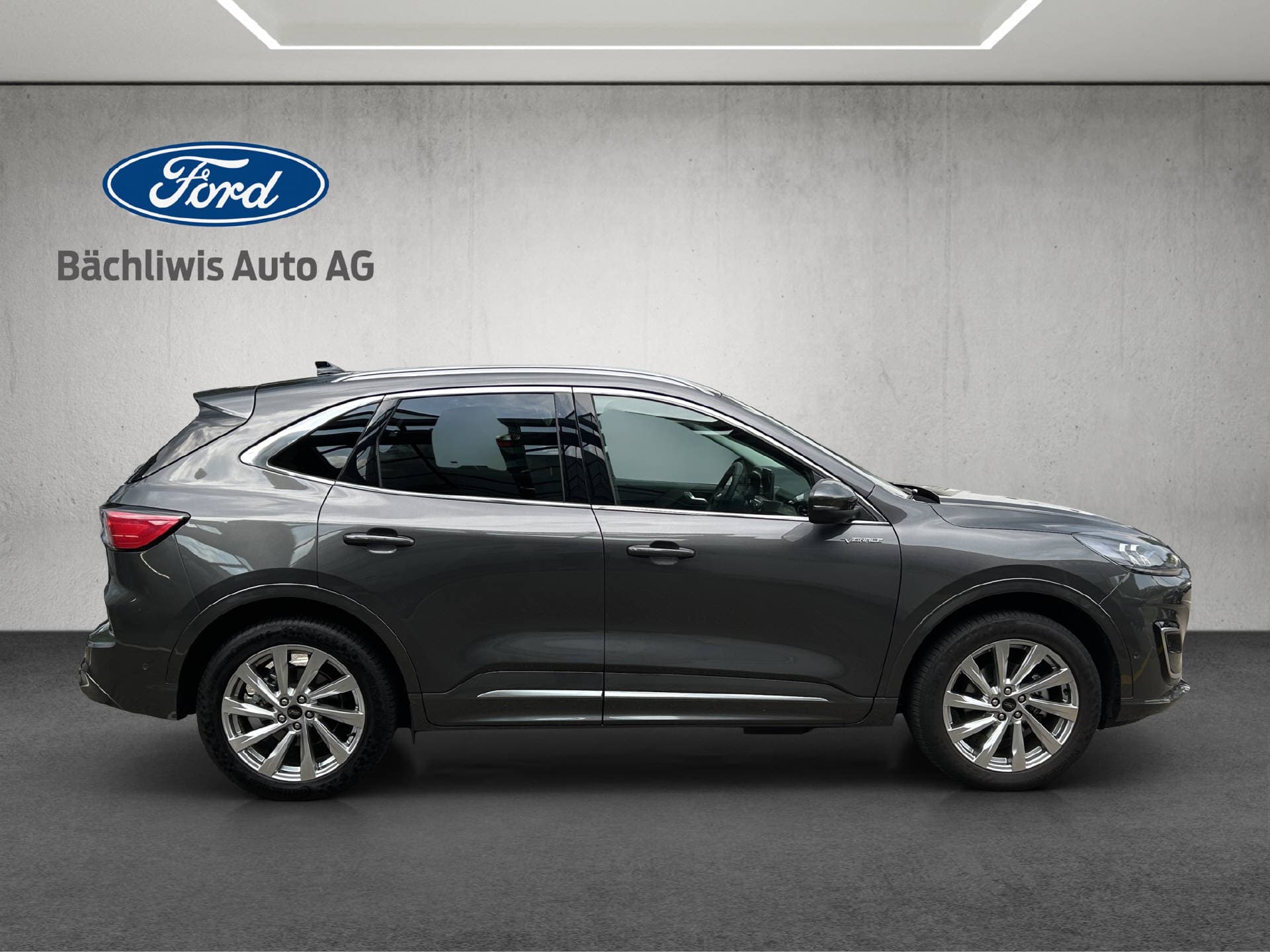 FORD Kuga 2.5 Plug-in Hybrid Vignale - Bild 6