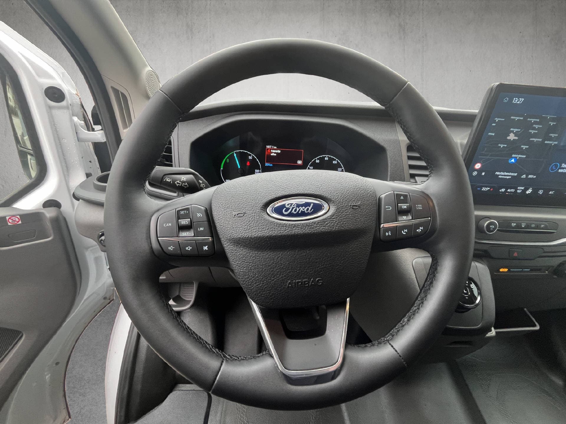 FORD E-Transit Van 350 L2H2 67kWh Trend - Bild 26