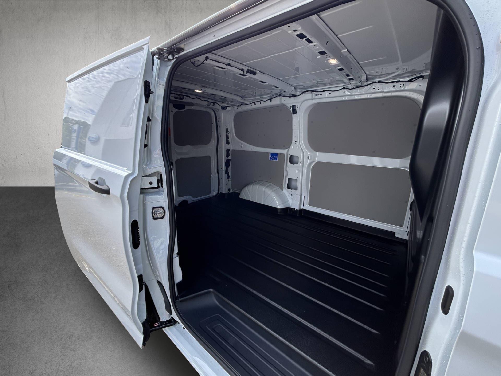 FORD Transit Custom Van 280 L1 2.0 EcoBlue 136 Trend - Bild 14