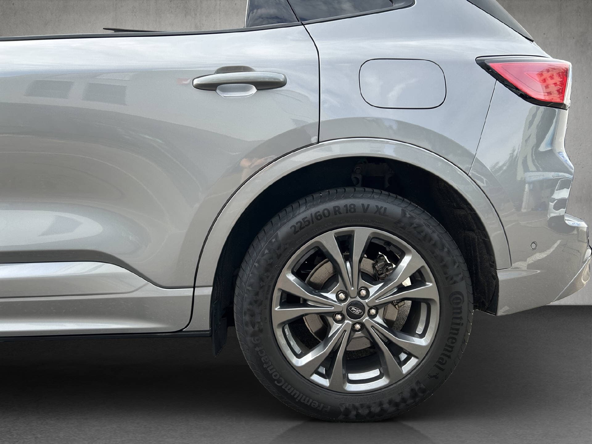 FORD Kuga 2.5 Plug-in Hybrid ST-Line X - Bild 26