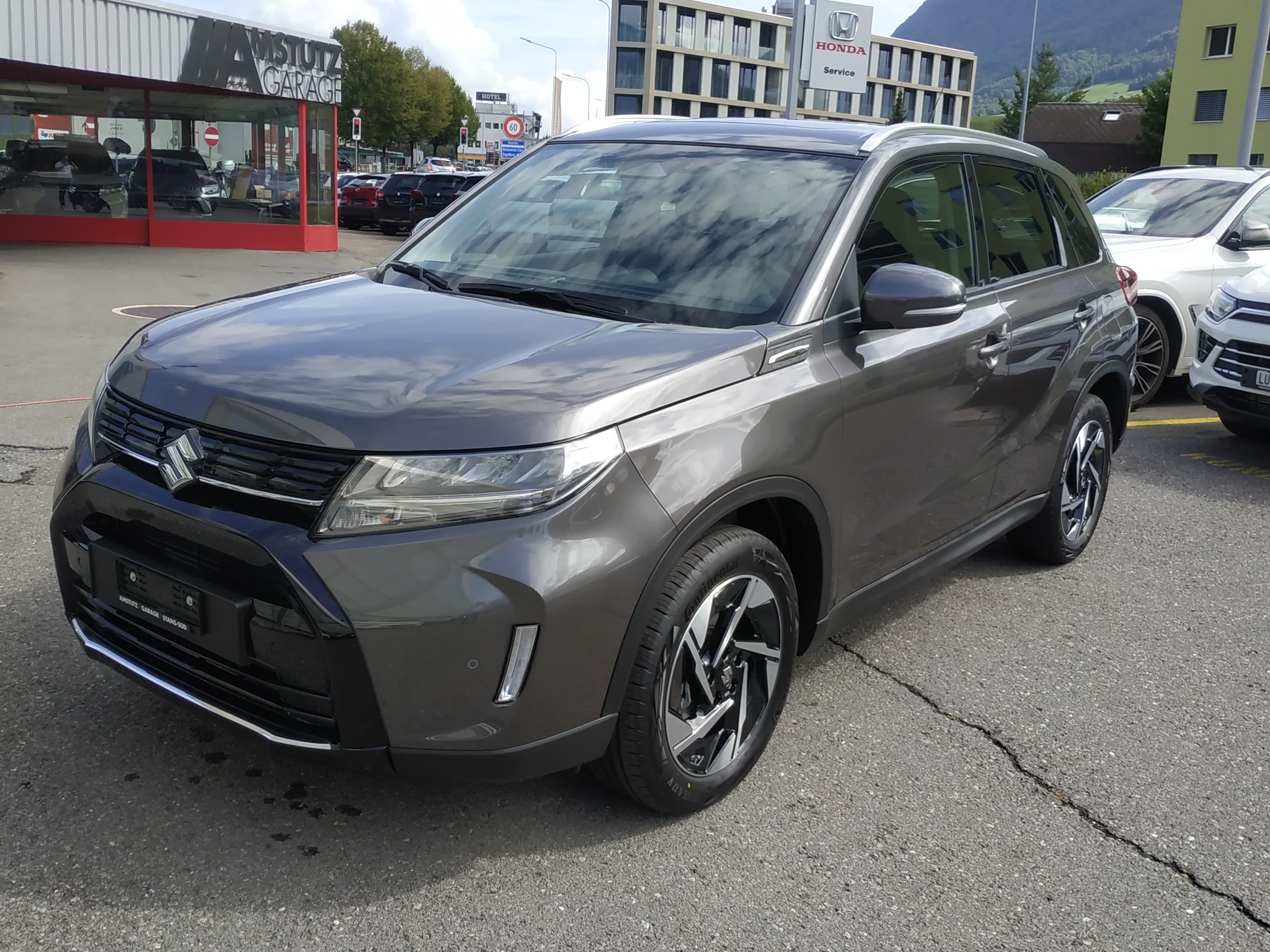 SUZUKI Vitara 1.4 Boosterjet Compact Top 4x4 Hybrid Automatic - Bild 3