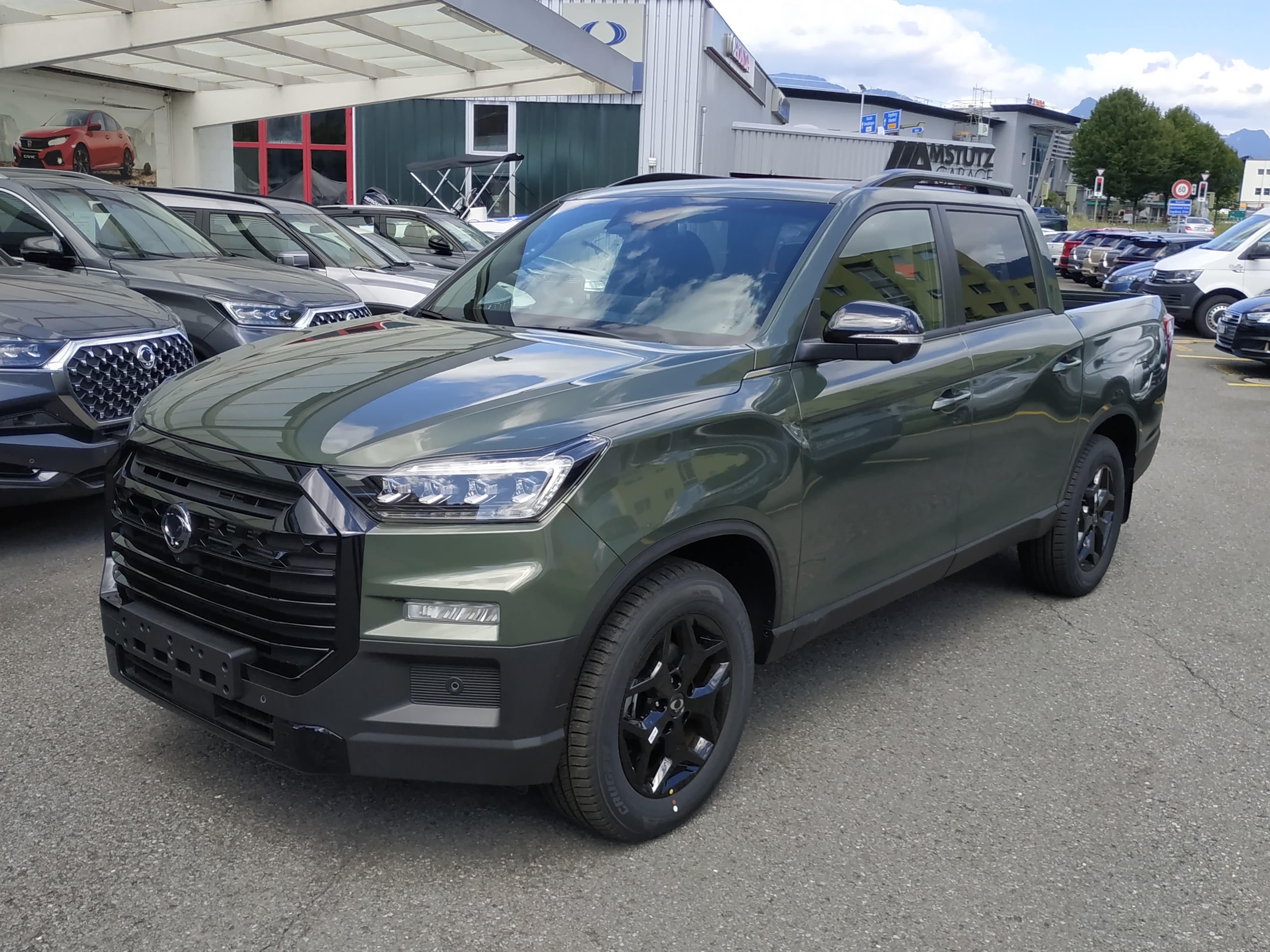 KGM-SsangYong Musso 2.2 Blackline 4WD Automat - Bild 3