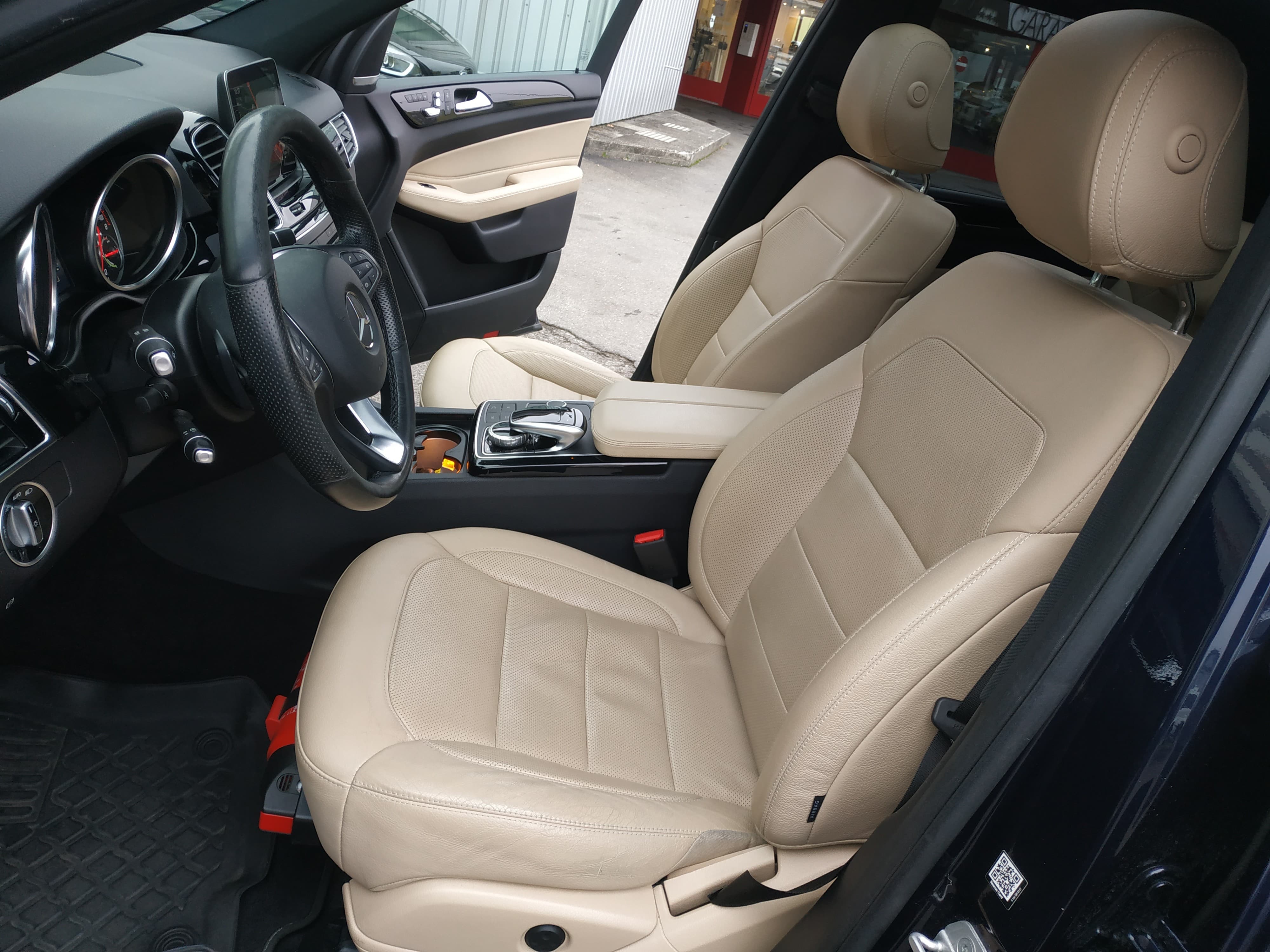 MERCEDES-BENZ GLE 500 e 4Matic 7G-Tronic - Bild 14