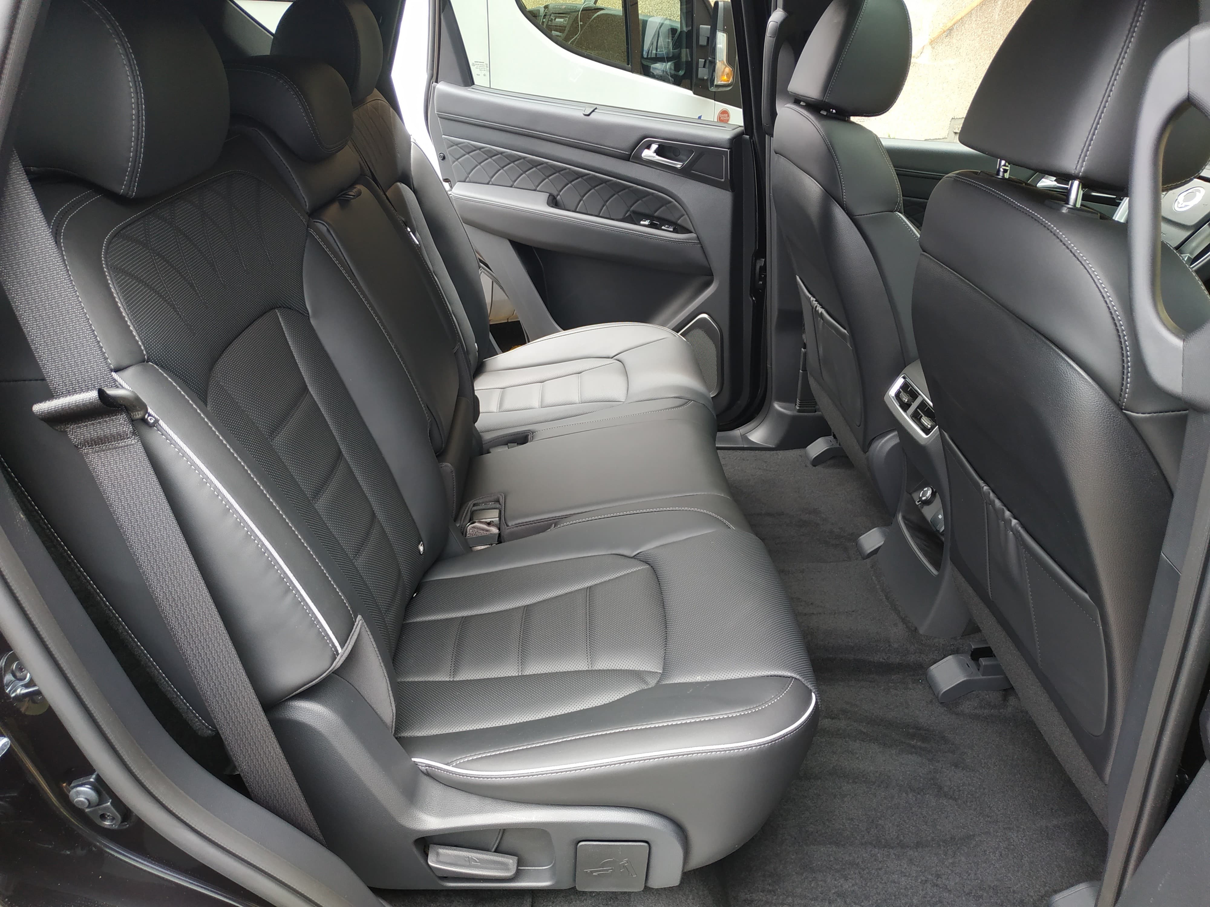 KGM-SsangYong Rexton 2.2 CRDi Titanium 4WD AT - Bild 20