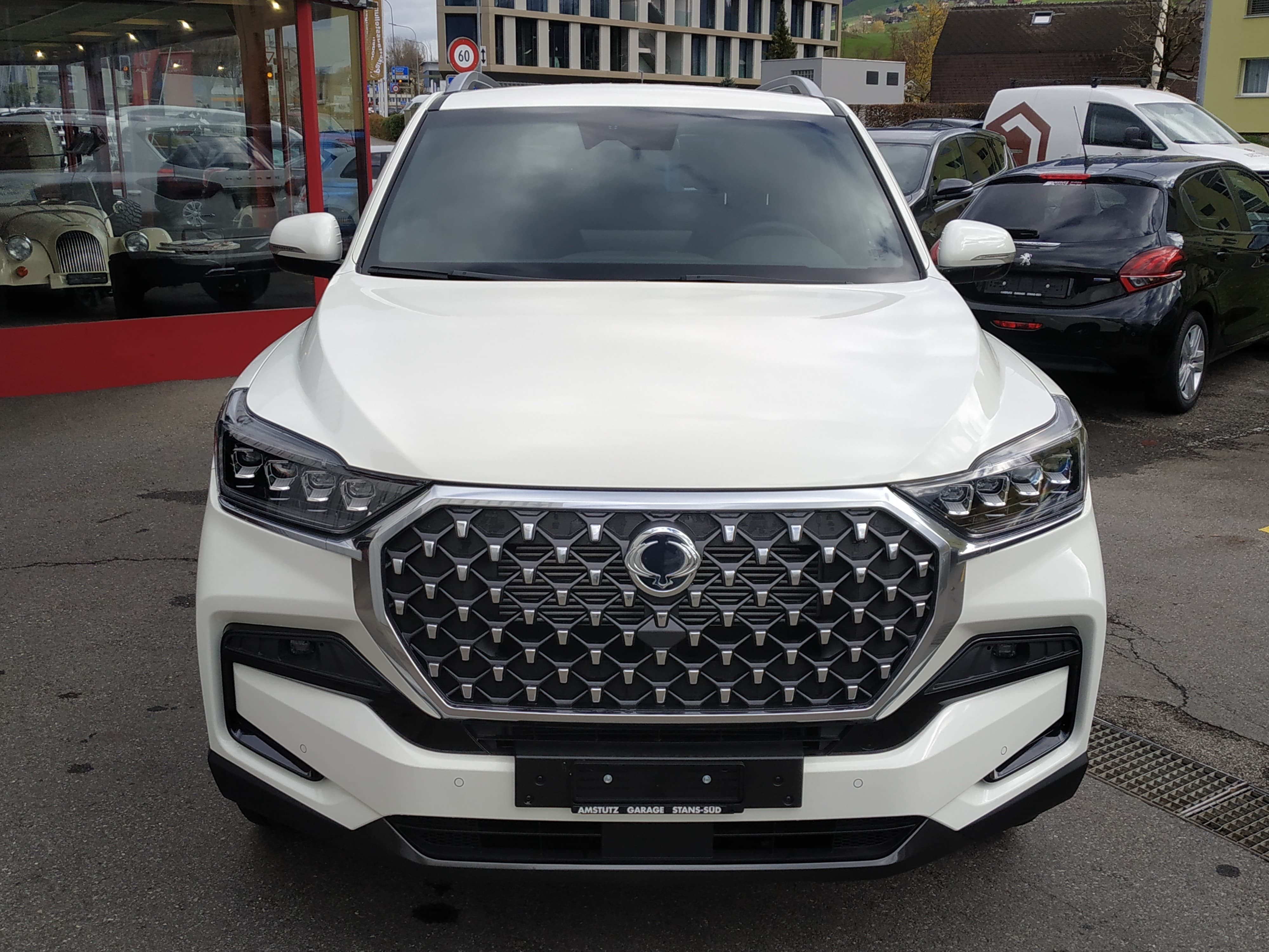 KGM-SsangYong Rexton 2.2 CRDi Platinum 4WD AT - Bild 3