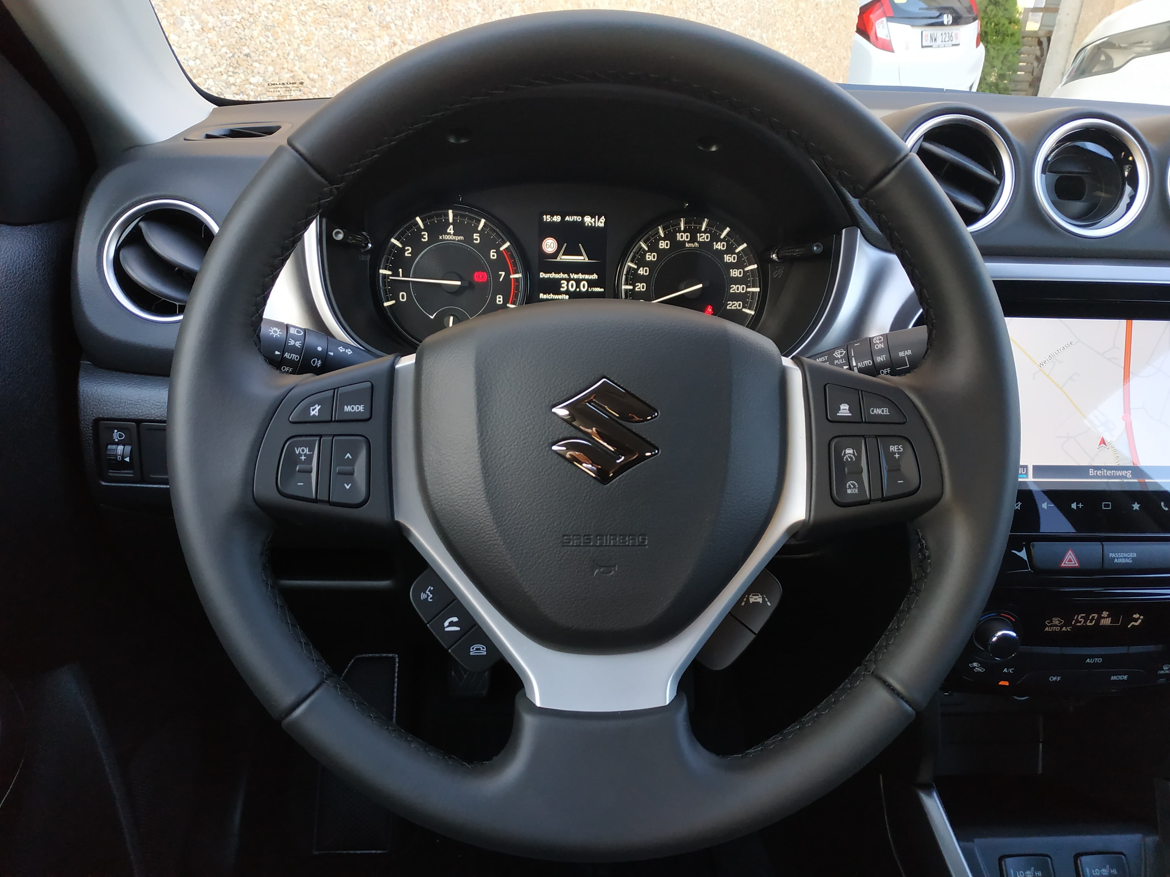 SUZUKI Vitara 1.4 Boosterjet Compact + 4x4 Hybrid Automatic - Bild 14