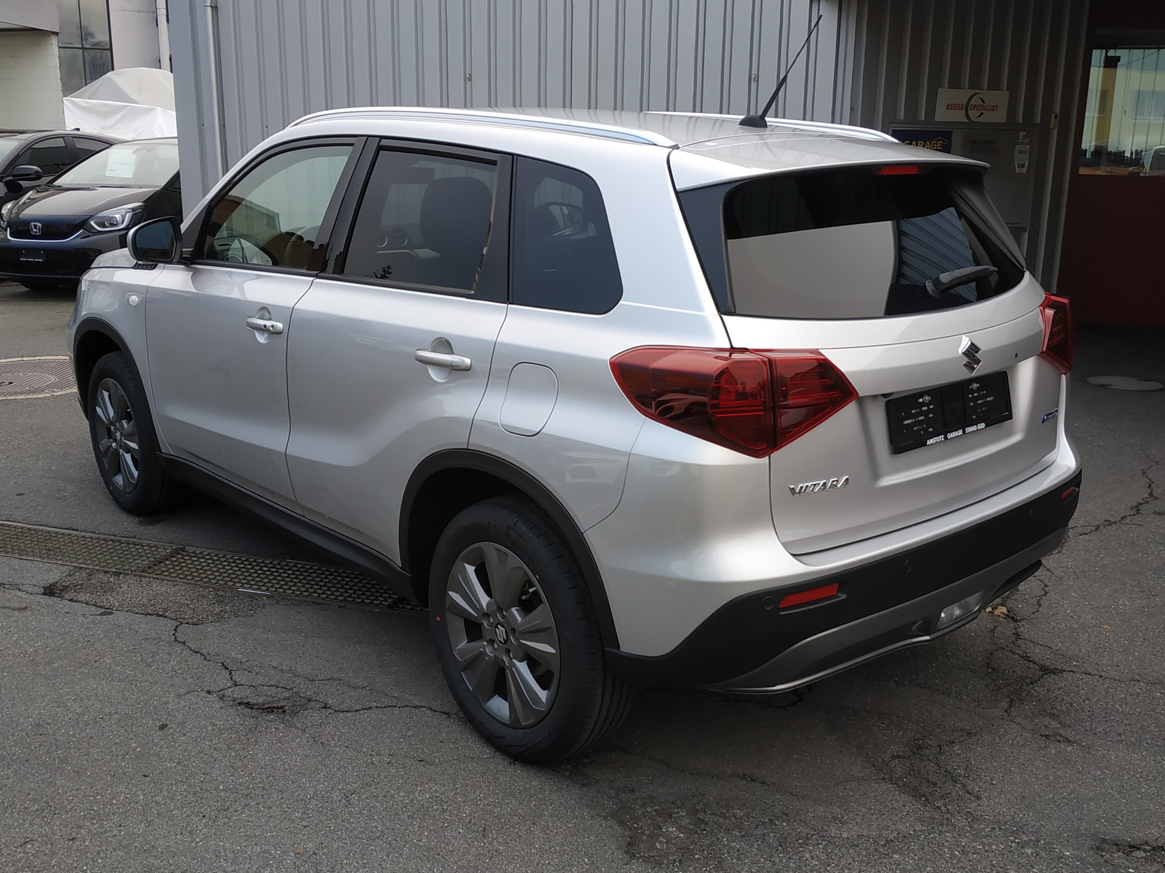 SUZUKI Vitara 1.4 Boosterjet Compact + 4x4 Hybrid - Bild 5