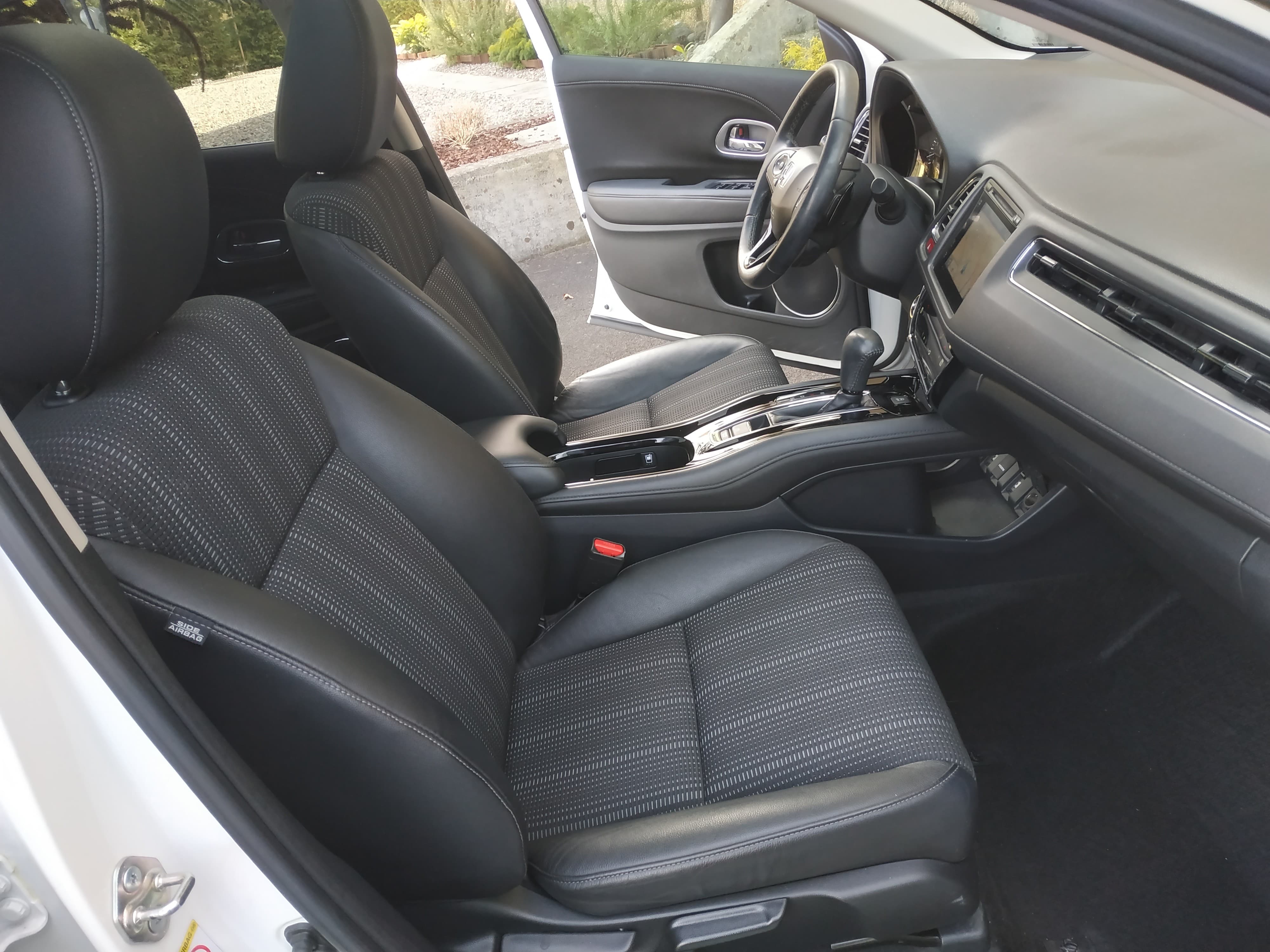 HONDA HR-V 1.5i-VTEC Executive CVT - Bild 15