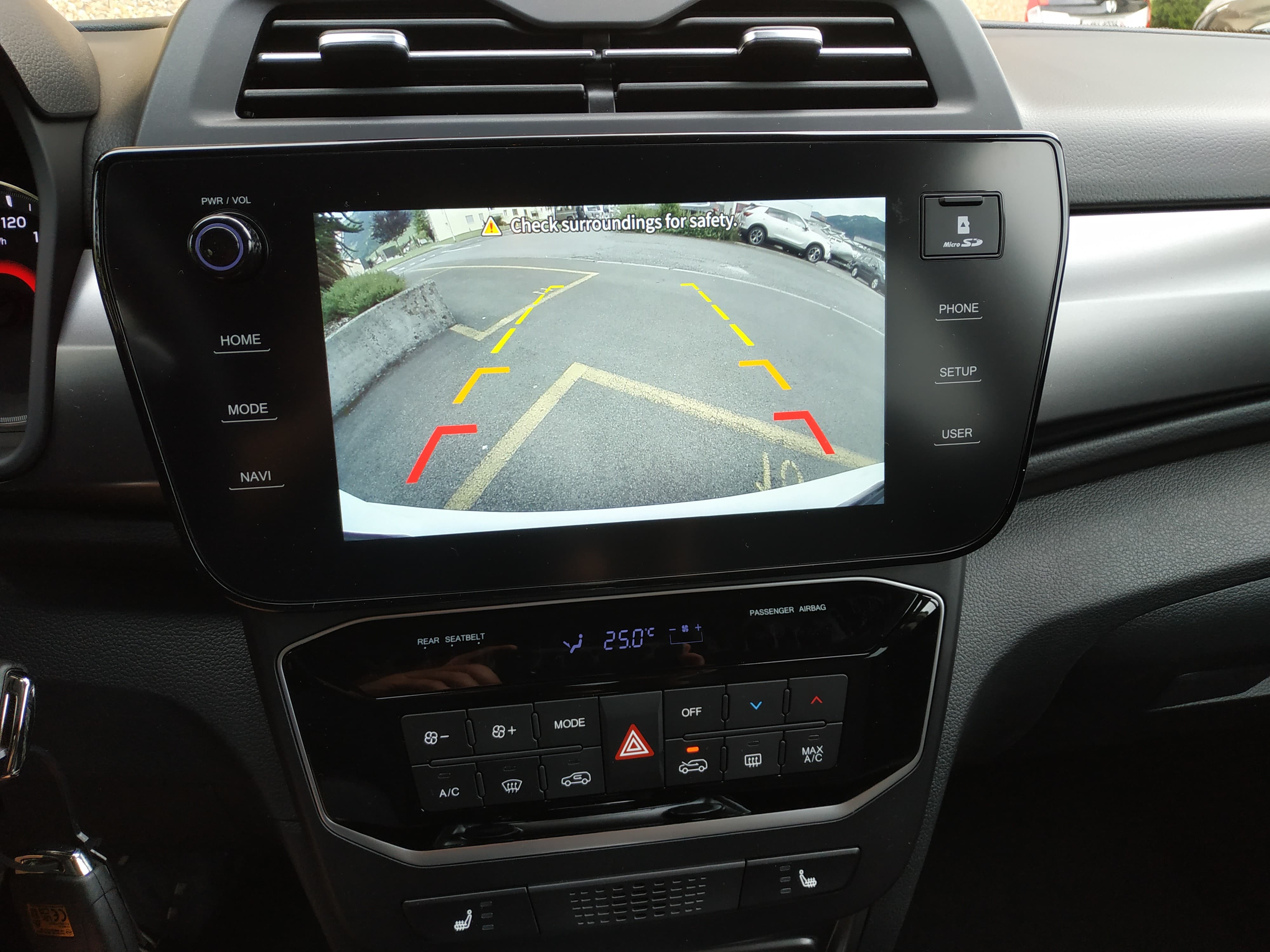 KGM-SsangYong Tivoli 1.5 T GDI Steel 4WD Automat - Bild 16