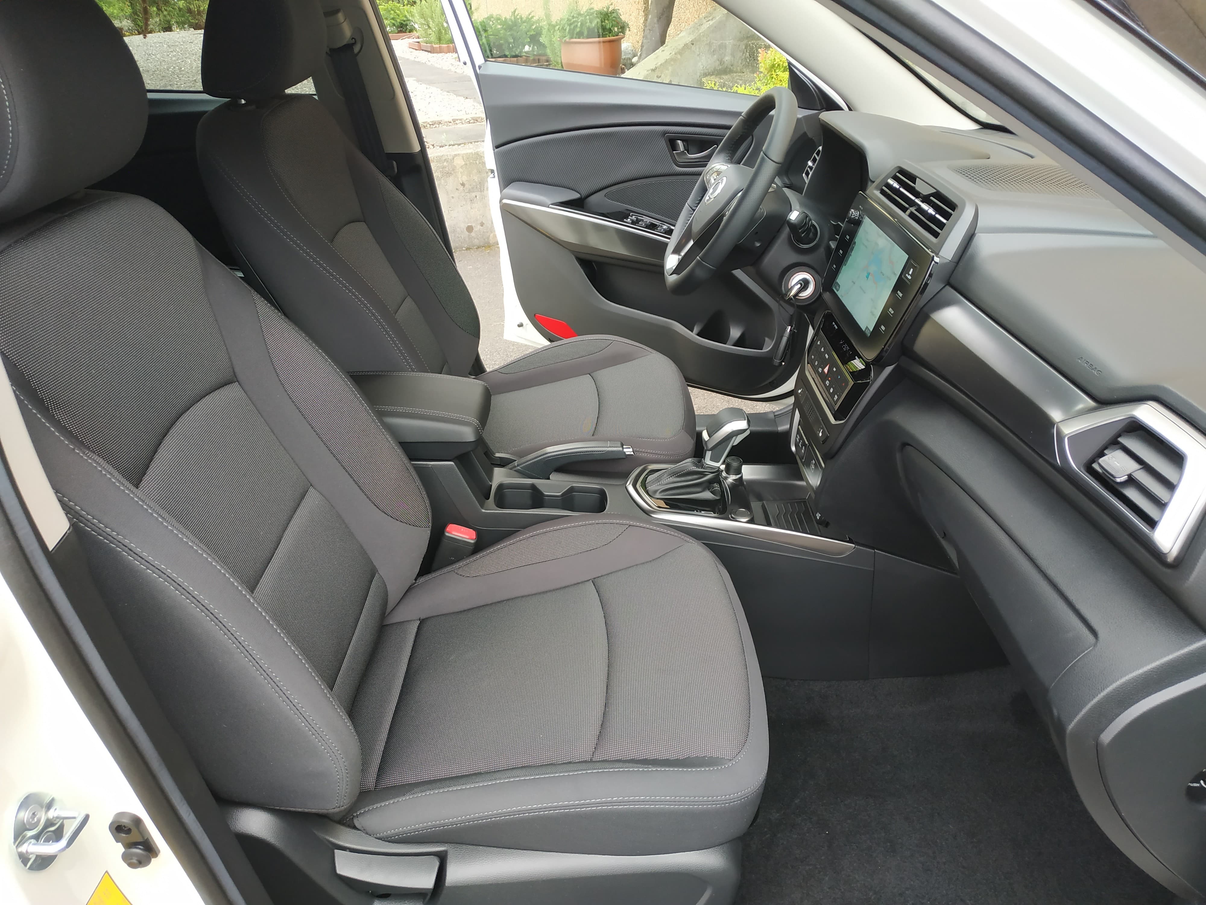 KGM-SsangYong Tivoli 1.5 T GDI Steel 4WD Automat - Bild 13