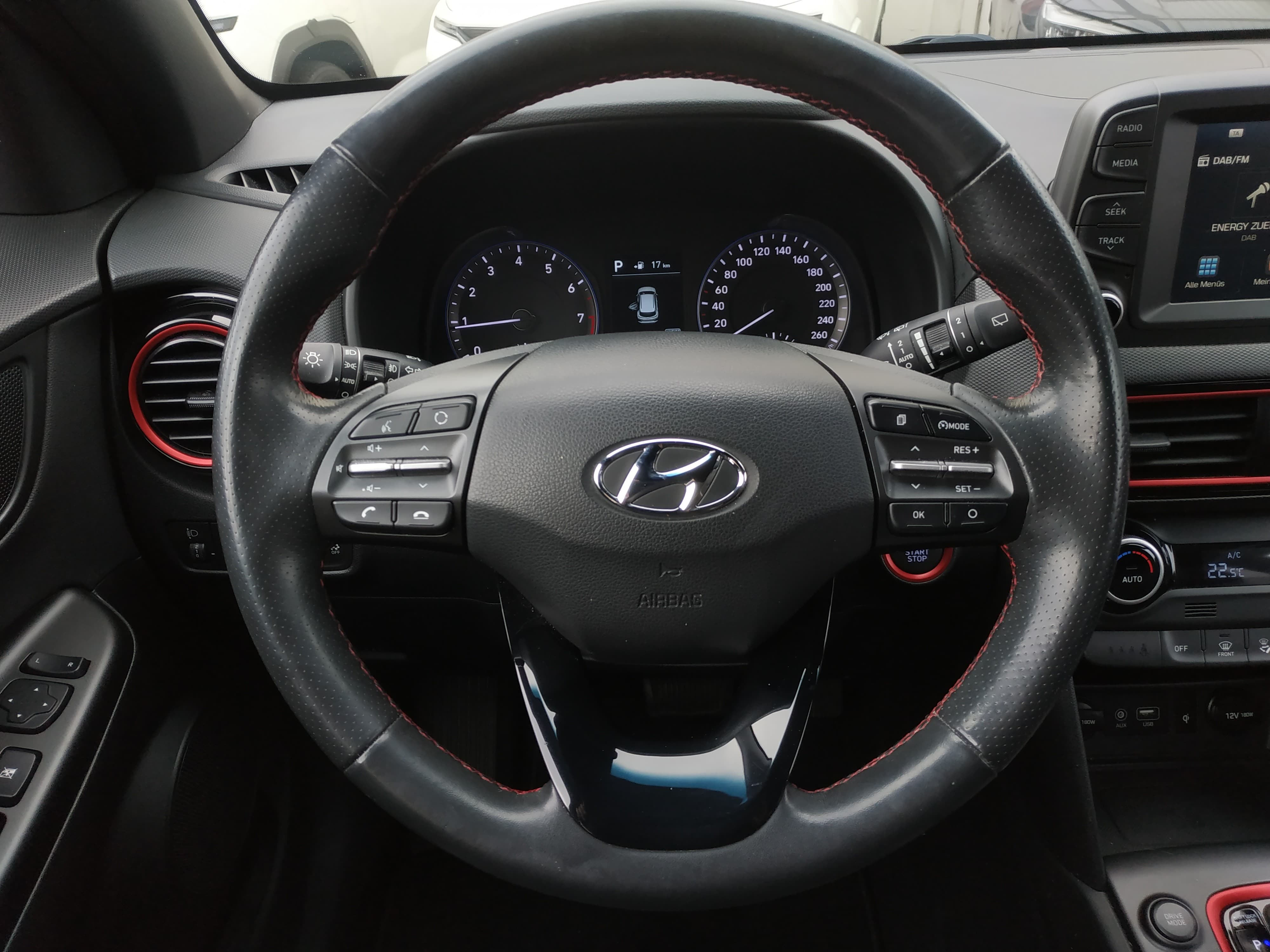 HYUNDAI Kona 1.6 T-GDi Launch 4WD DCT - Bild 15