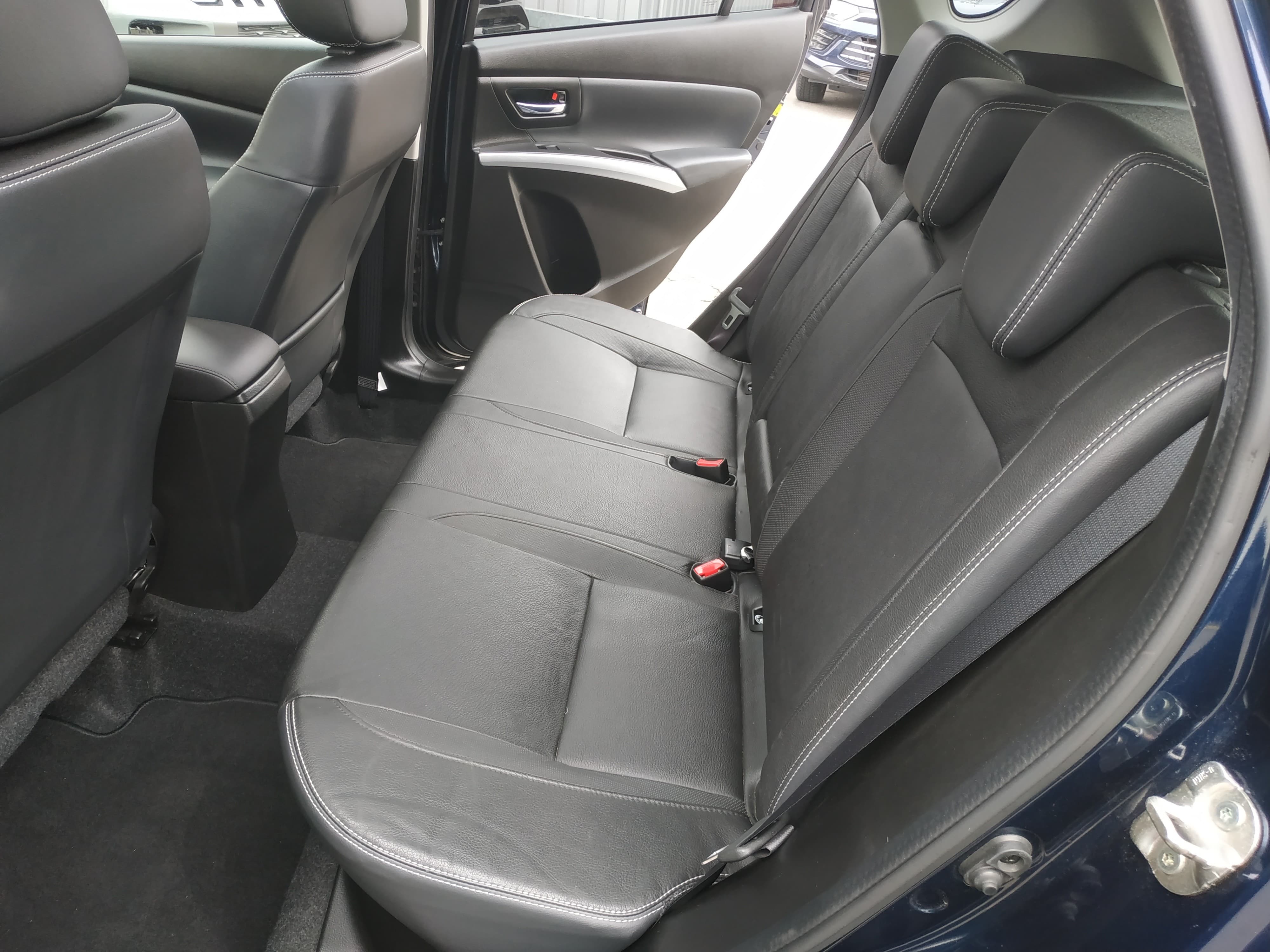 SUZUKI SX4 S-Cross 1.4 16V Compact Top 4WD Automatic - Bild 20