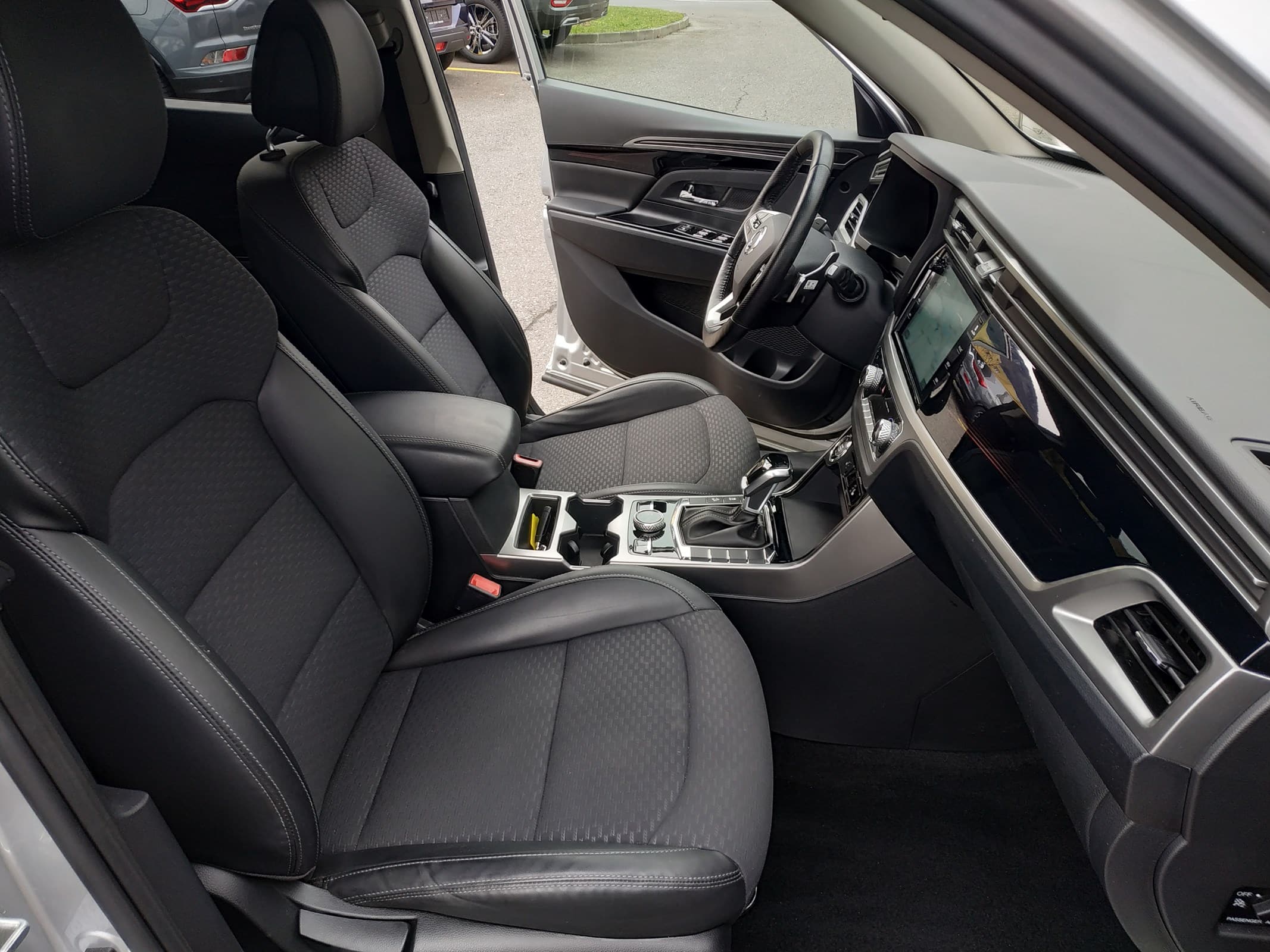 KGM-SsangYong Korando 1.5T GDI Onyx Plus 4WD Automat - Bild 15
