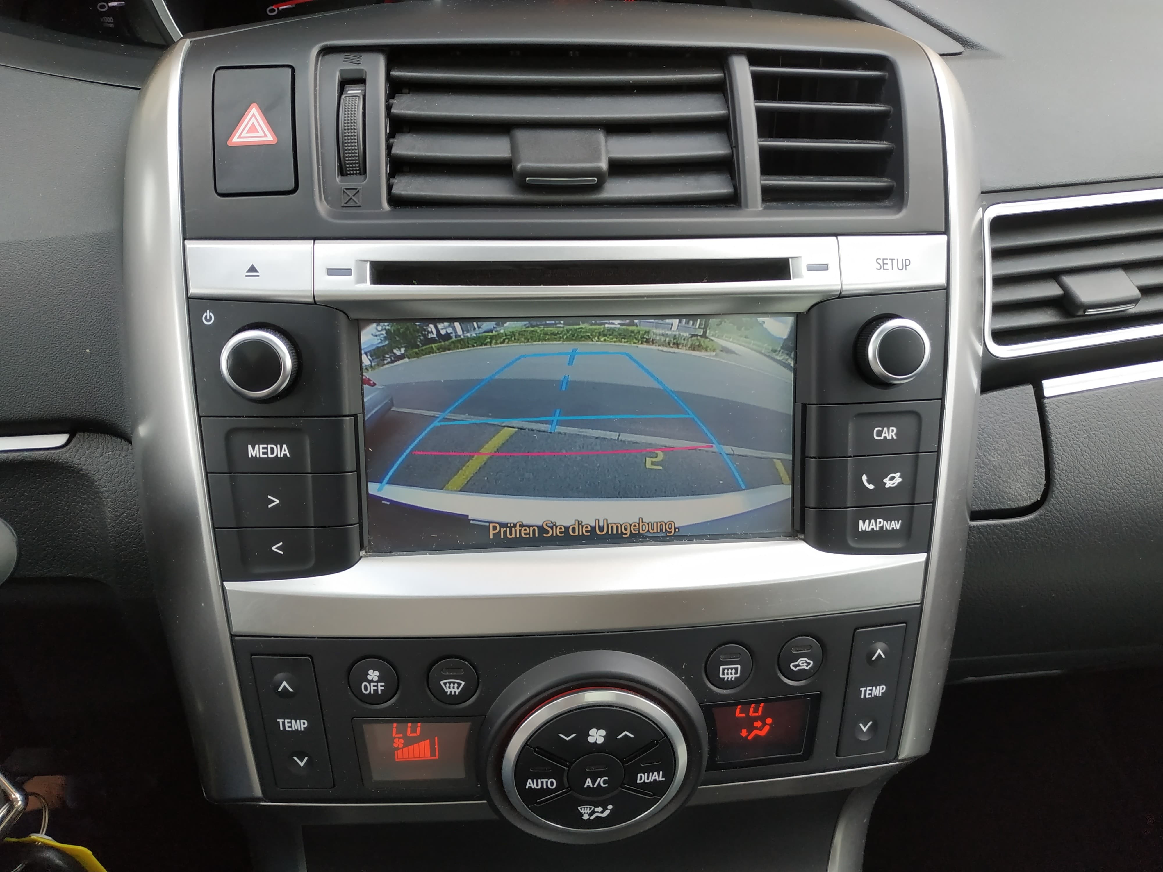 TOYOTA Verso 1.8 Swiss Trend Multidrive S Automat - Bild 16
