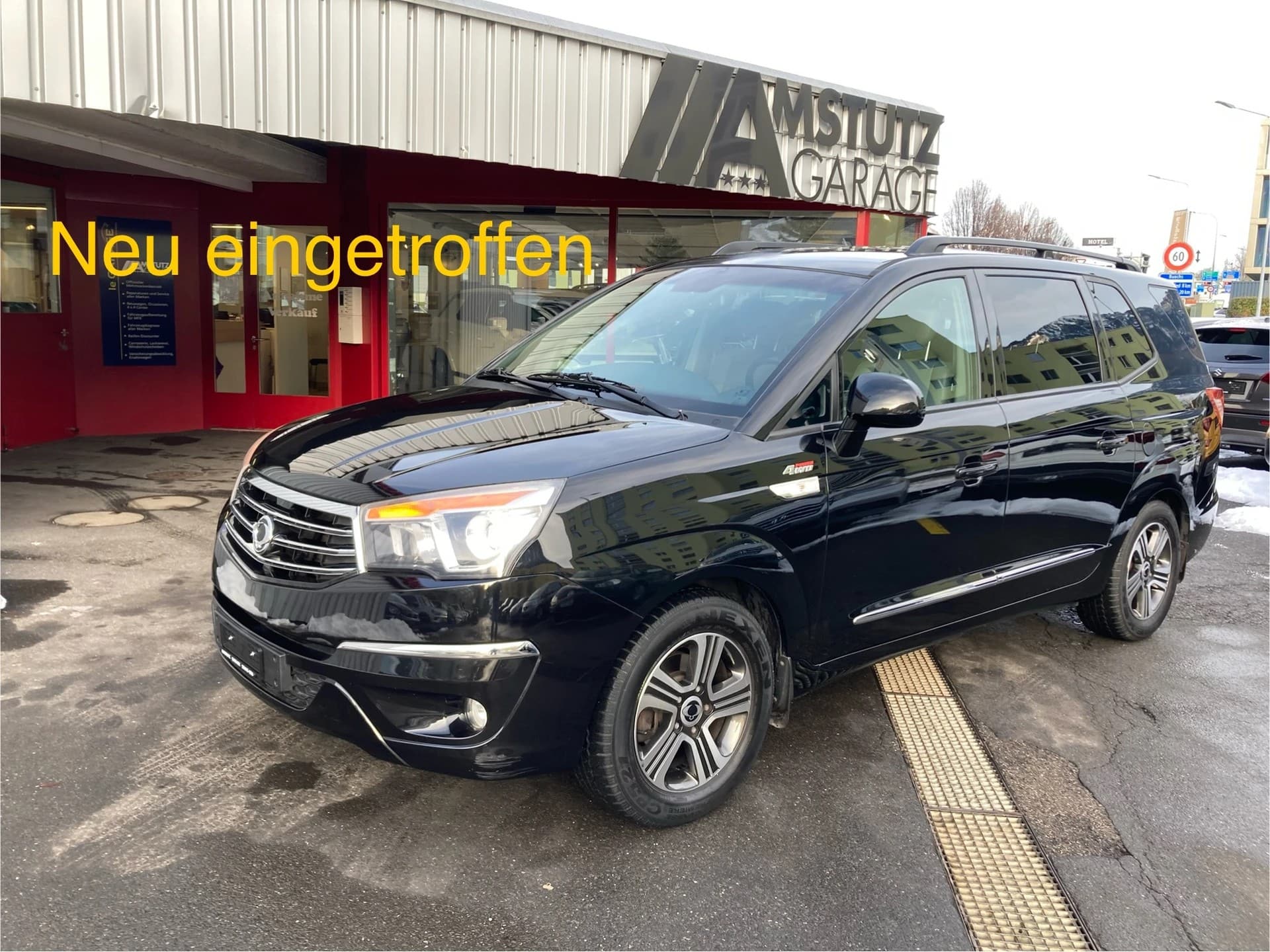KGM-SsangYong Rodius SV200 e-XDi Sapphire 4WD E-Tronic - Bild 1