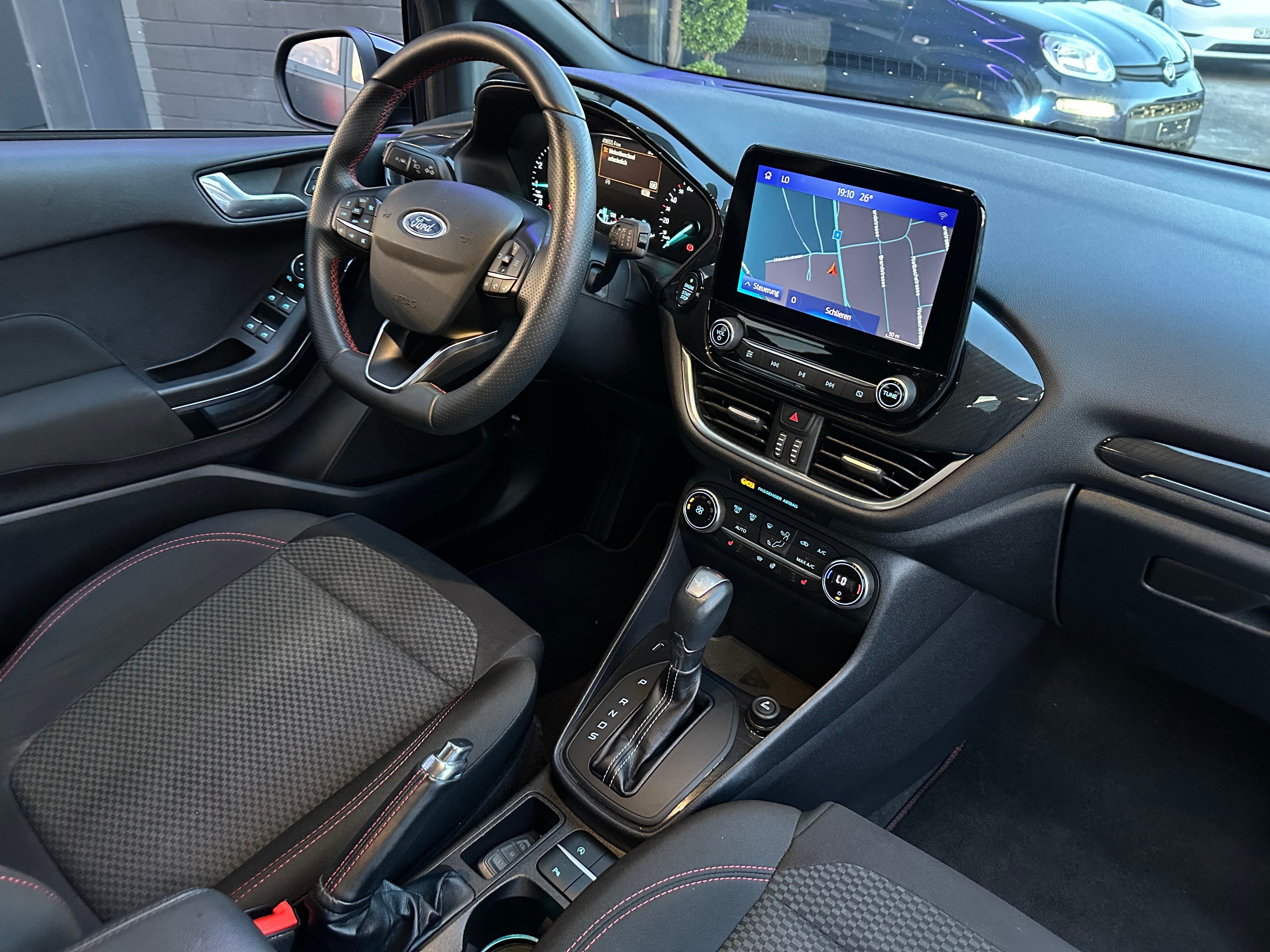 FORD Fiesta 1.0 SCTi ST Line X Automat - Bild 16