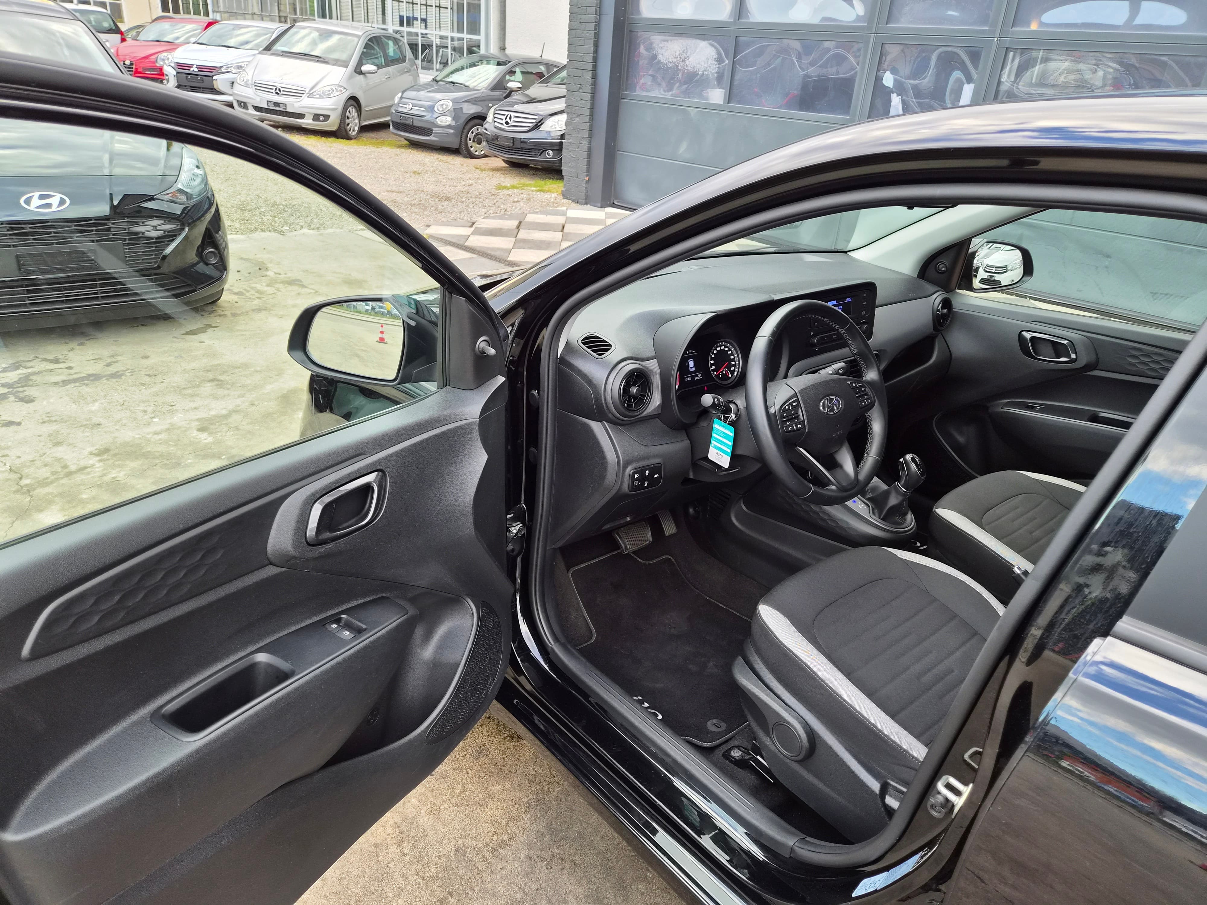 HYUNDAI i10 1.0 Origo Automat - Bild 11