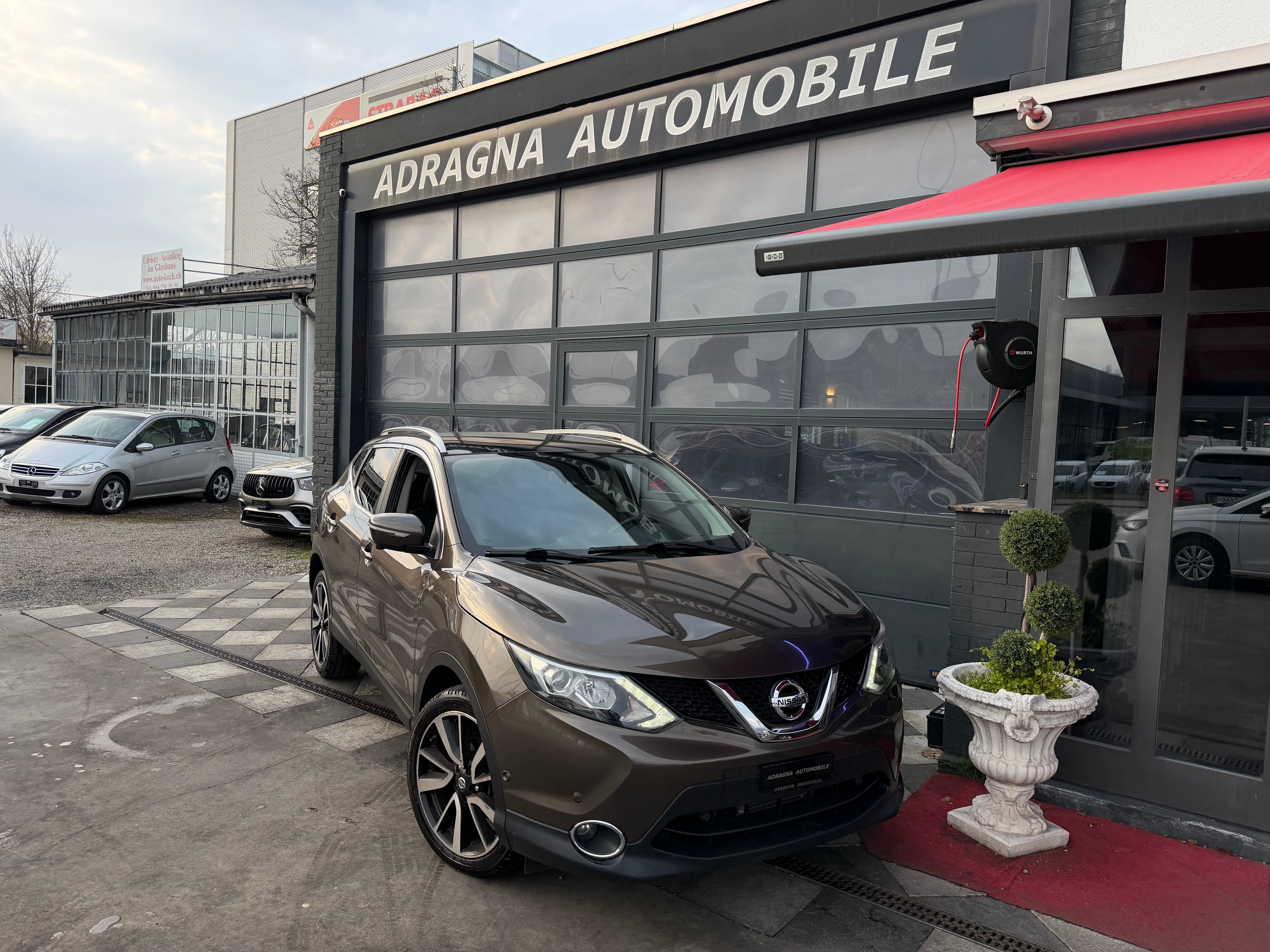 NISSAN Qashqai 1.6 dCi tekna Xtronic CVT - Bild 2