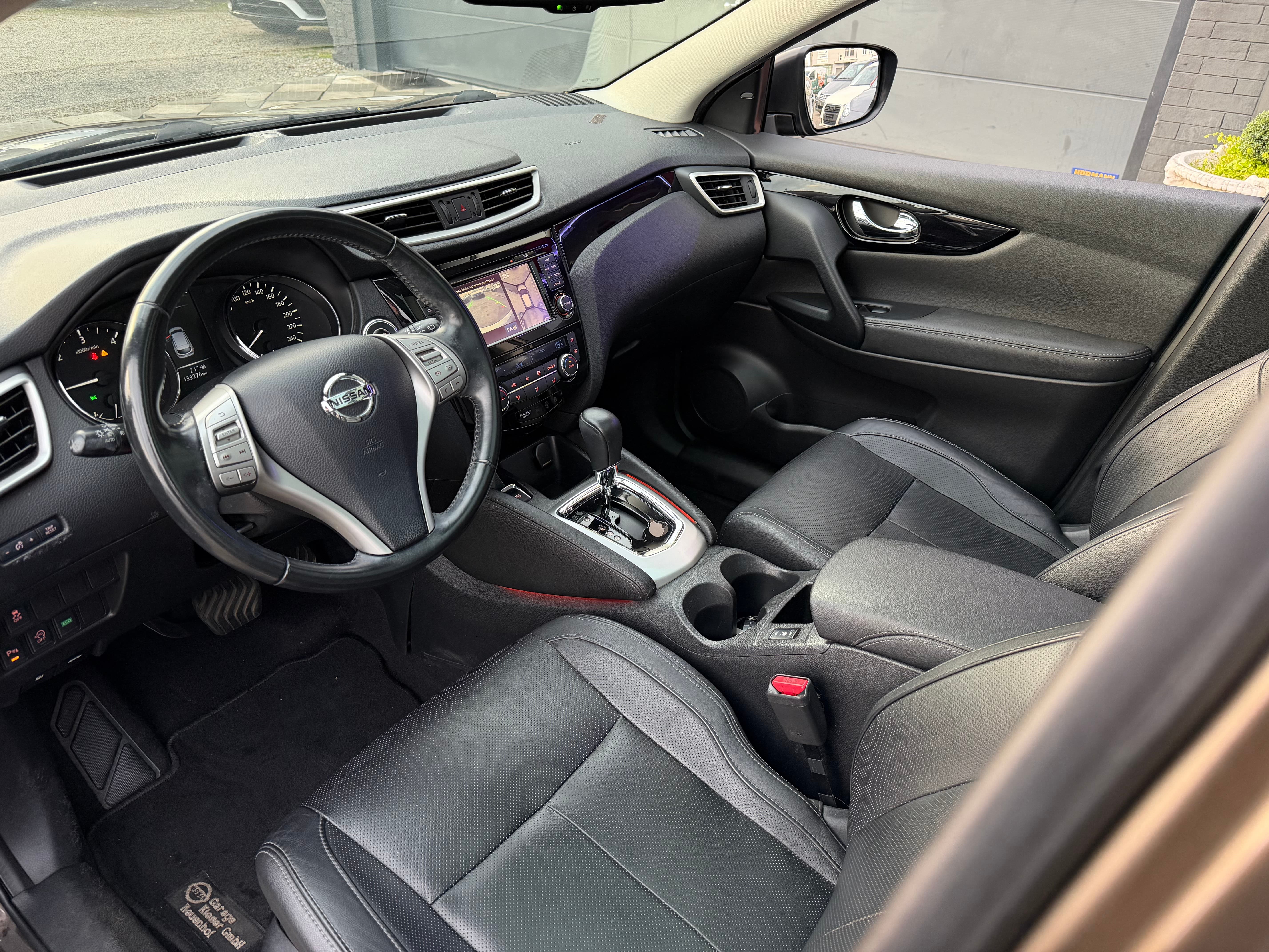 NISSAN Qashqai 1.6 dCi tekna Xtronic CVT - Bild 11