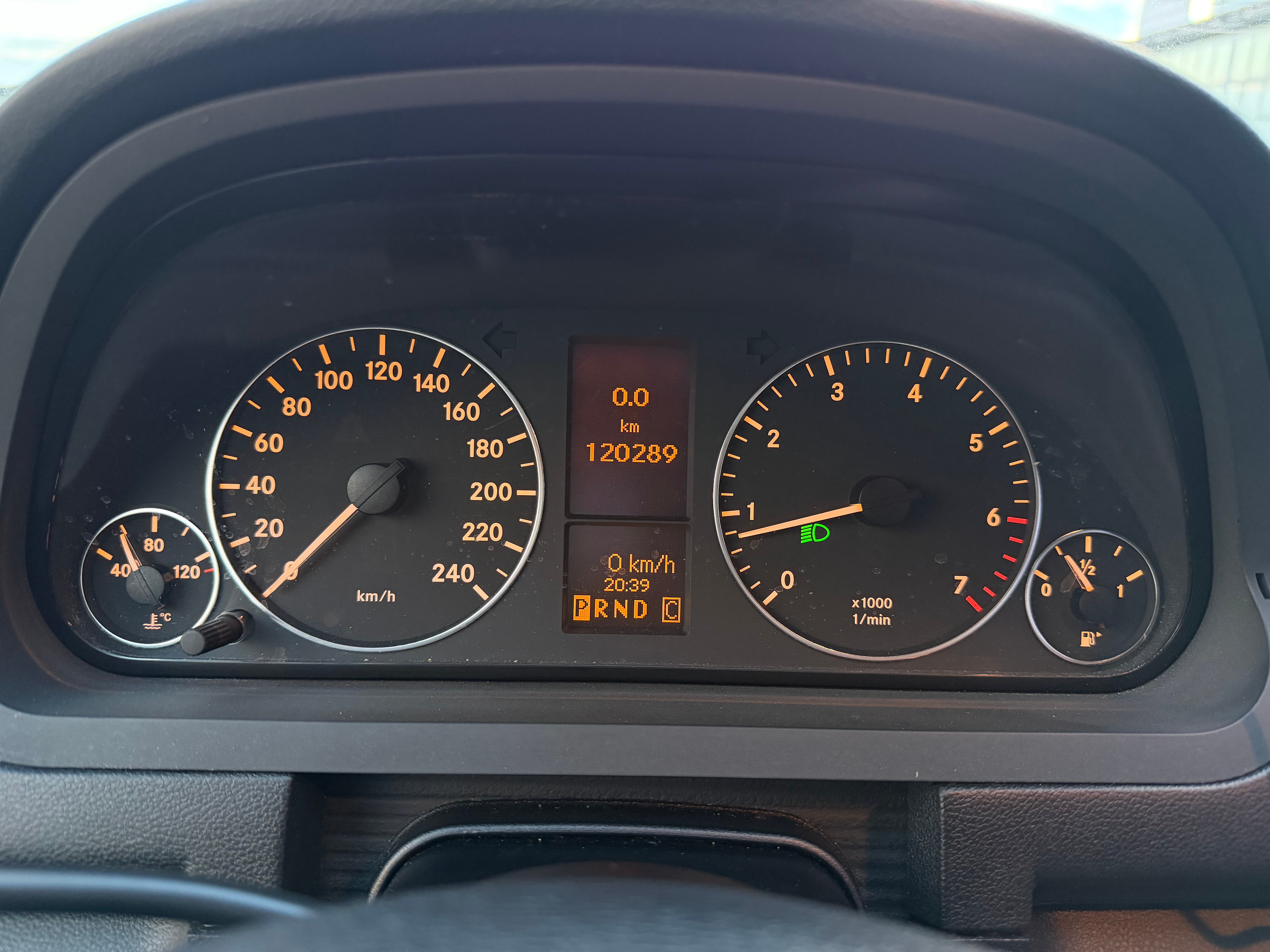 MERCEDES-BENZ A 150 Classic My first star Autotronic - Bild 23
