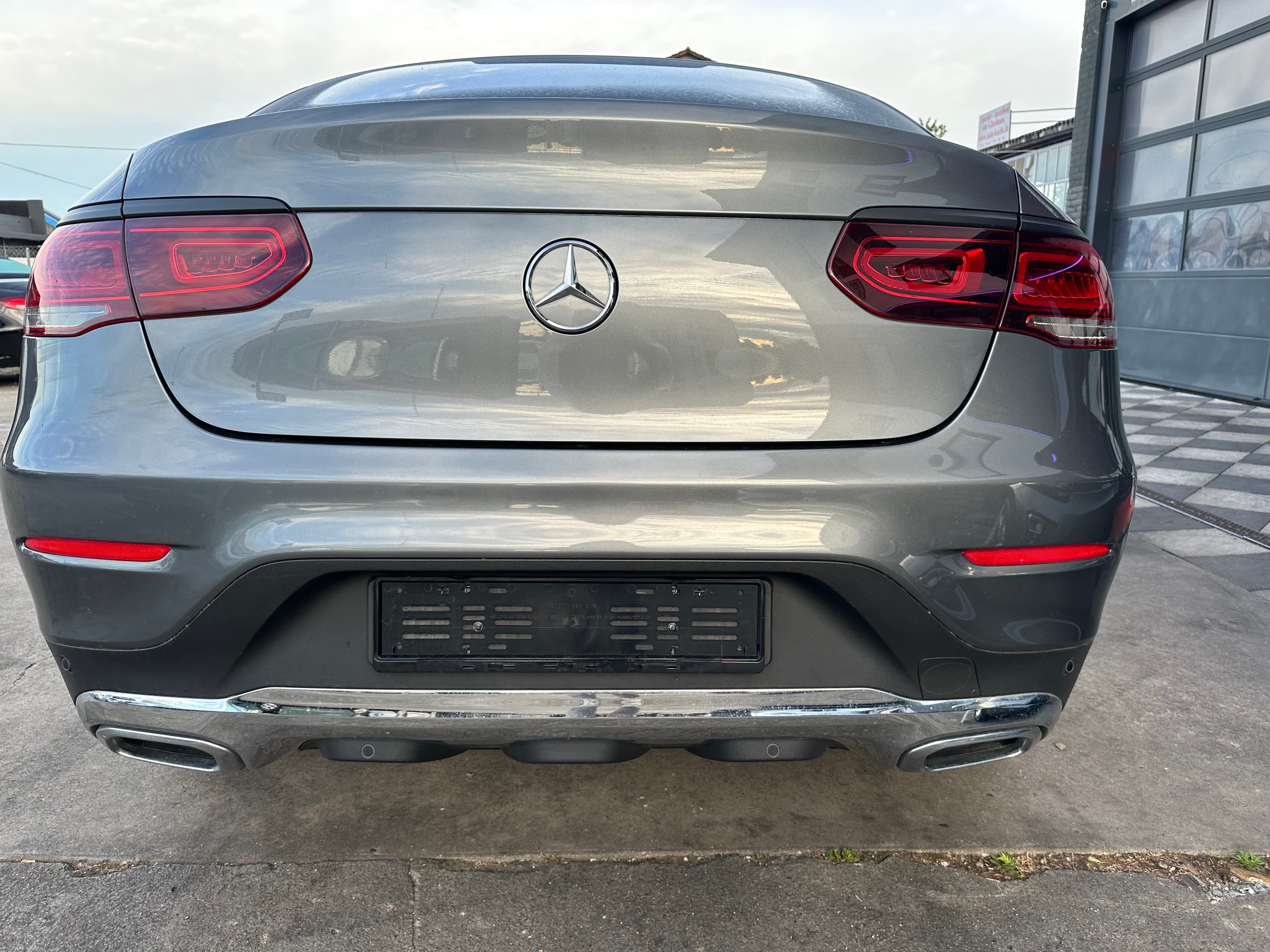 MERCEDES-BENZ GLC Coupé 200 4Matic 9G-Tronic - Bild 11