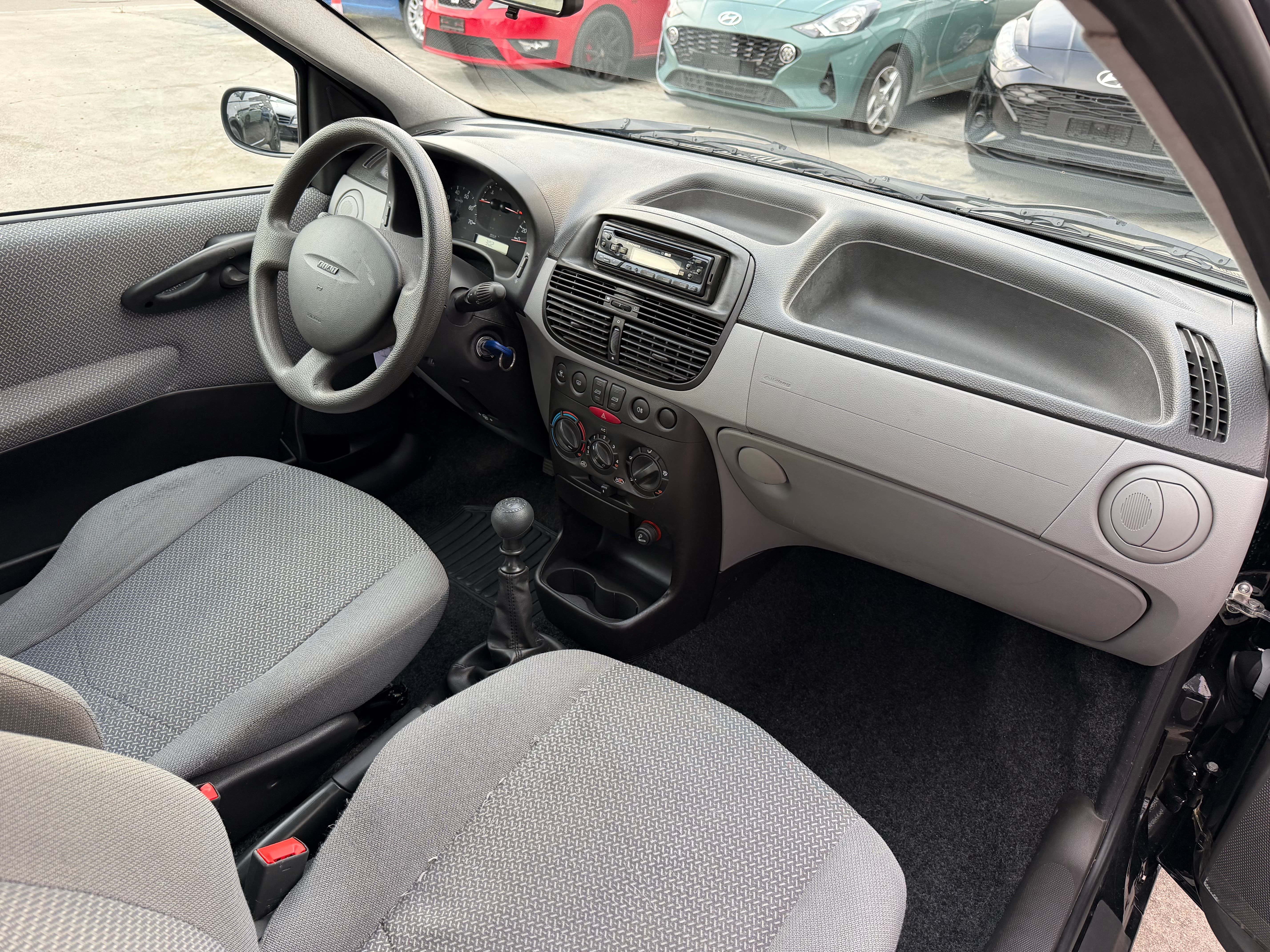 FIAT Punto 1.2 Active - Bild 11