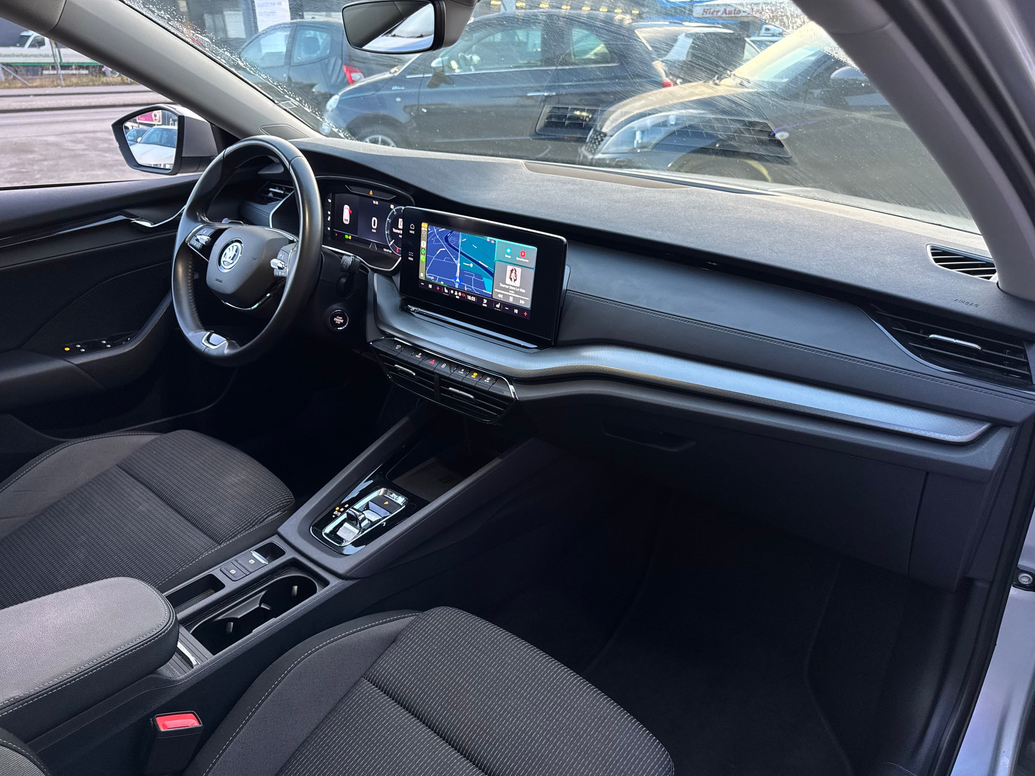 SKODA Octavia Combi 2.0 TDI DSG Ambition 4x4 - Bild 19