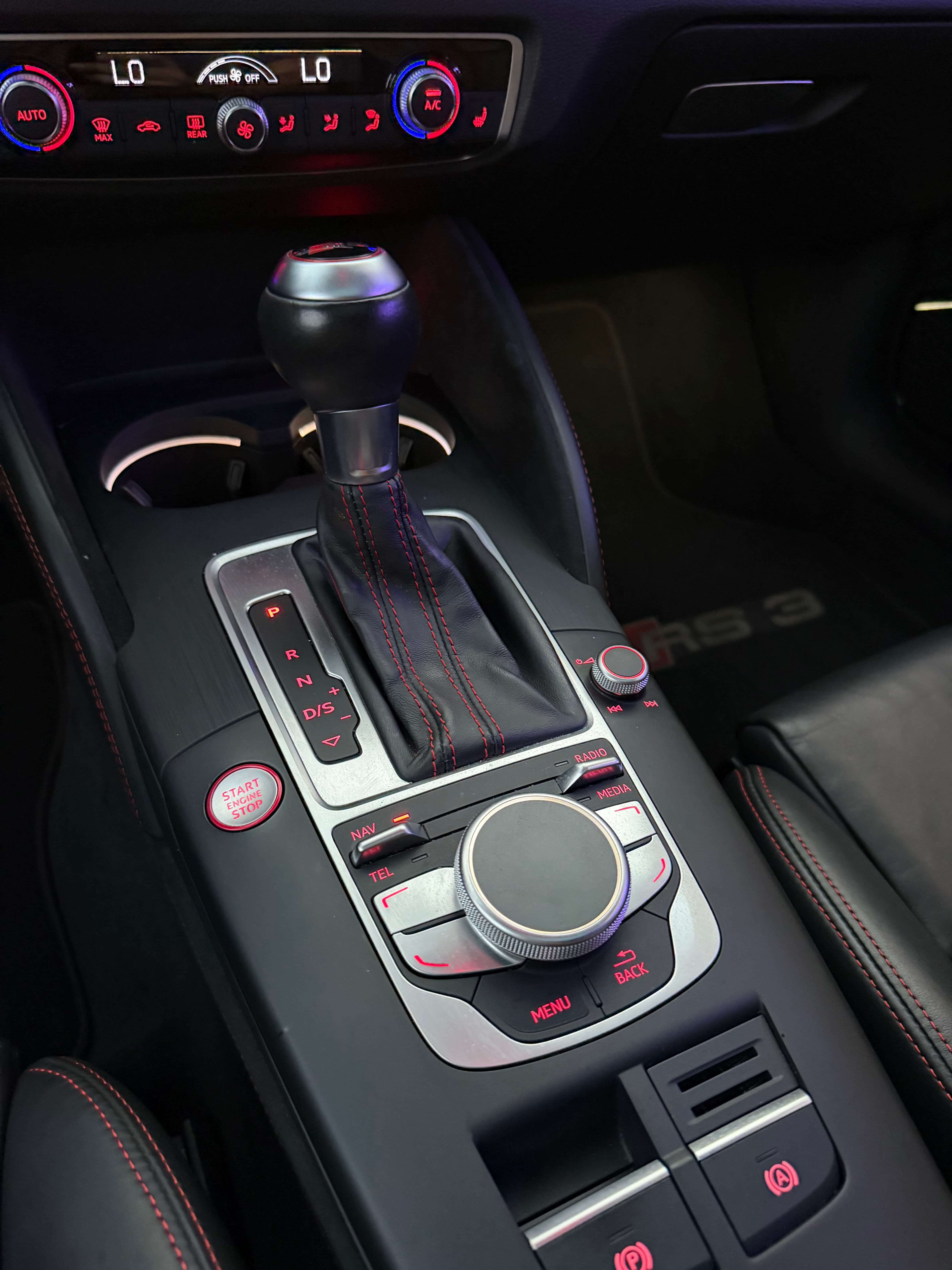AUDI RS3 2.5 TSI quattro S-tronic - Bild 20