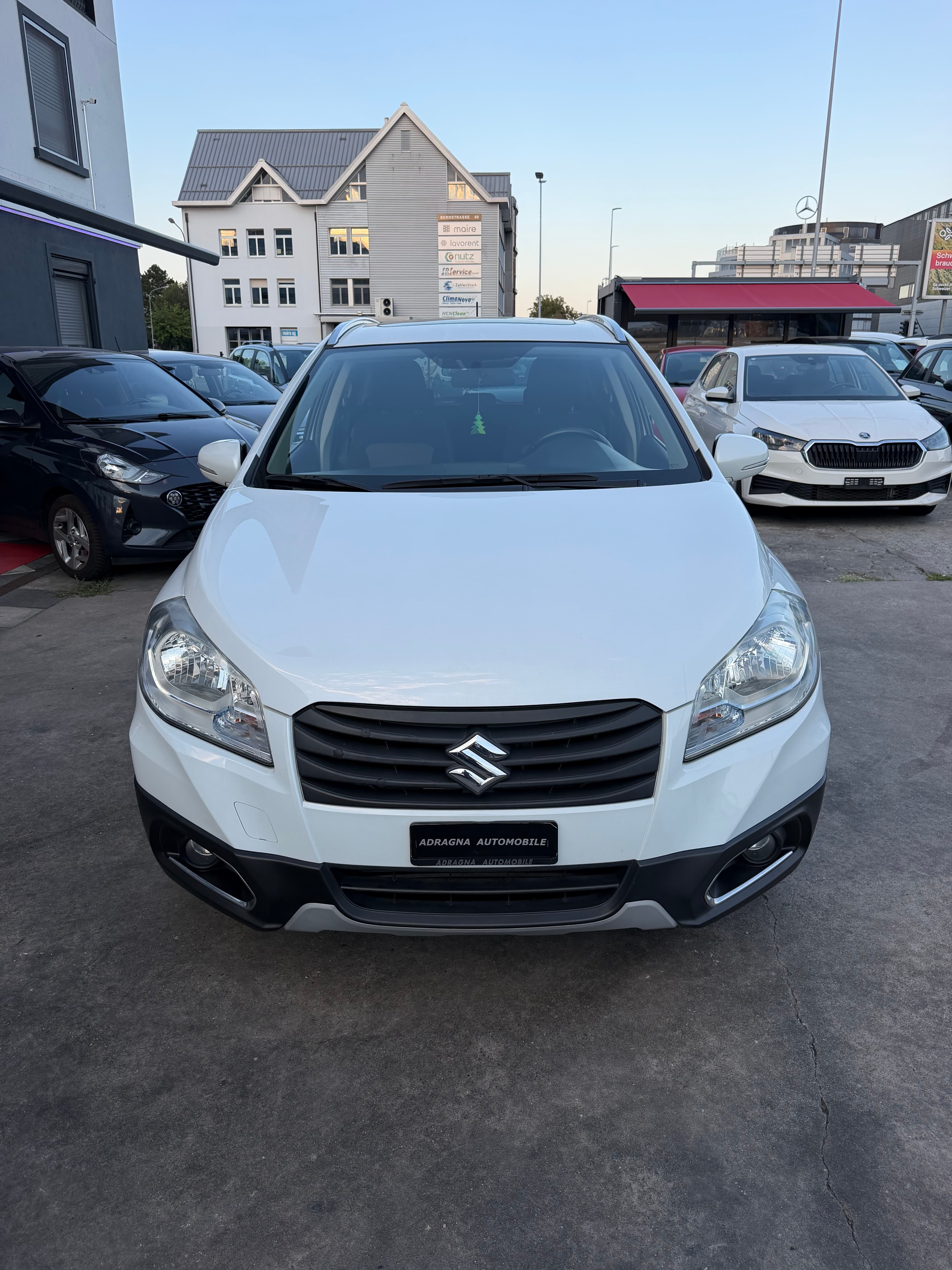 SUZUKI SX4 S-CROSS 4WD - Bild 12