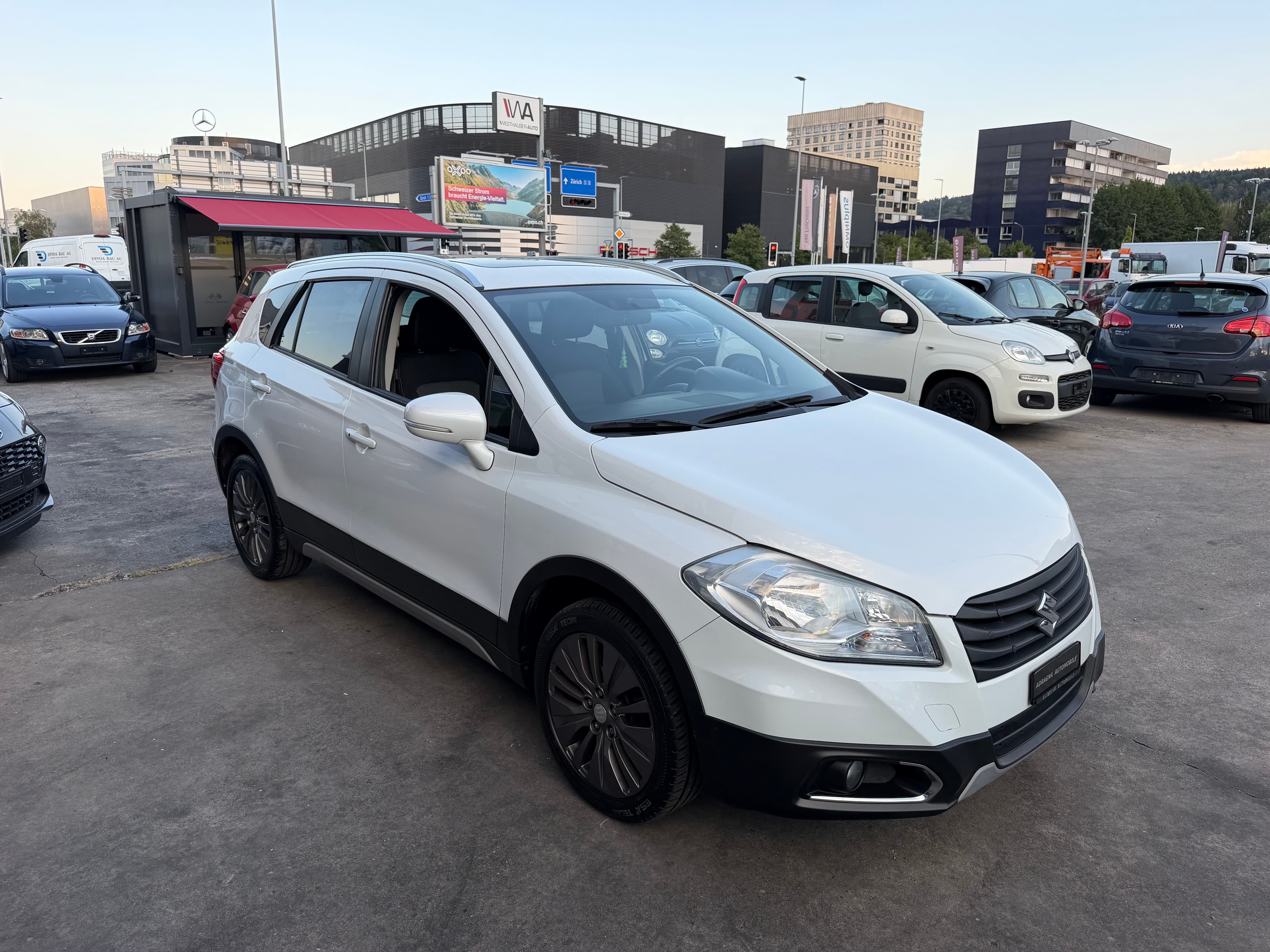 SUZUKI SX4 S-CROSS 4WD - Bild 13