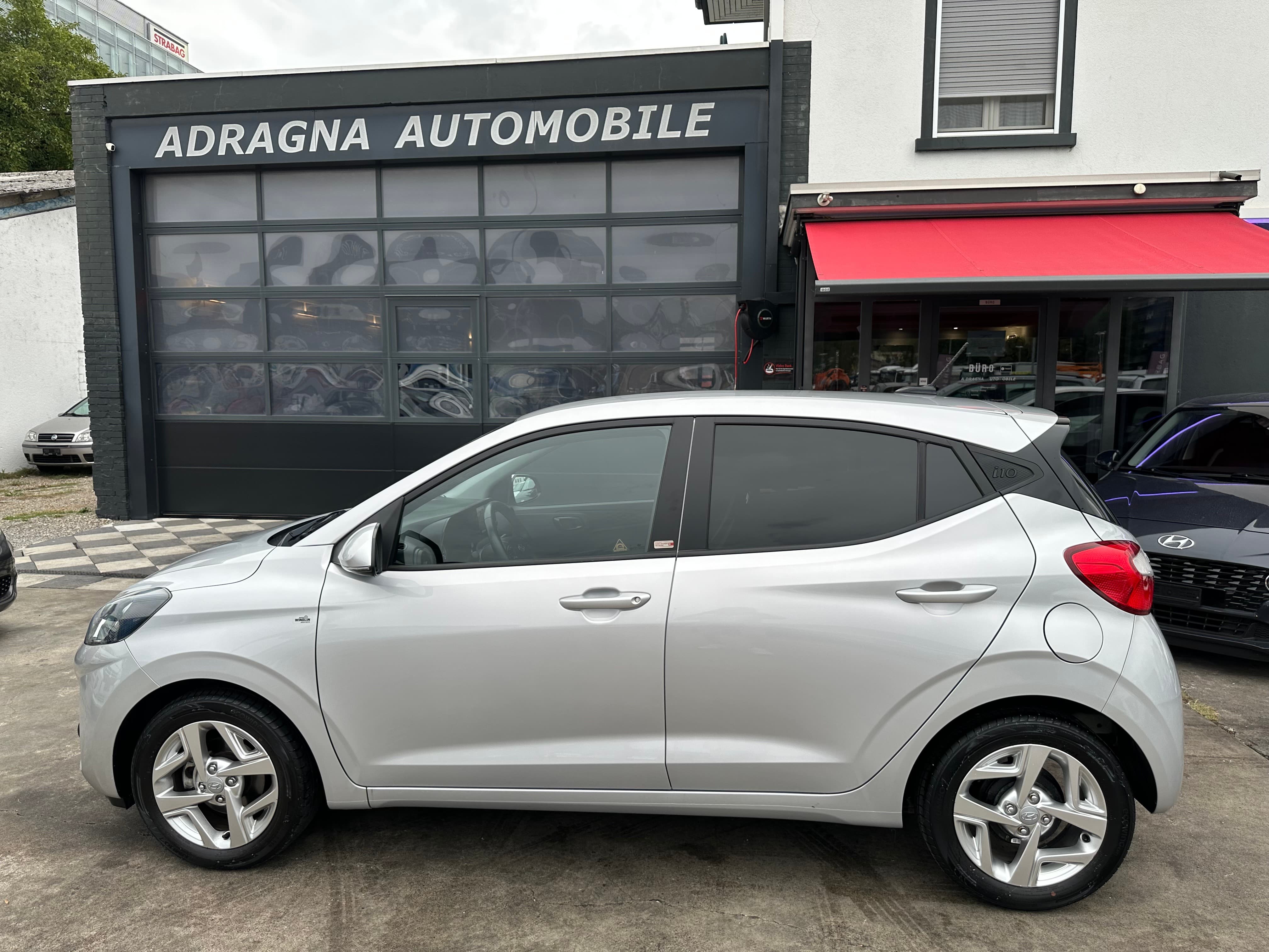 HYUNDAI i10 1.2 Vertex Automat - Bild 6