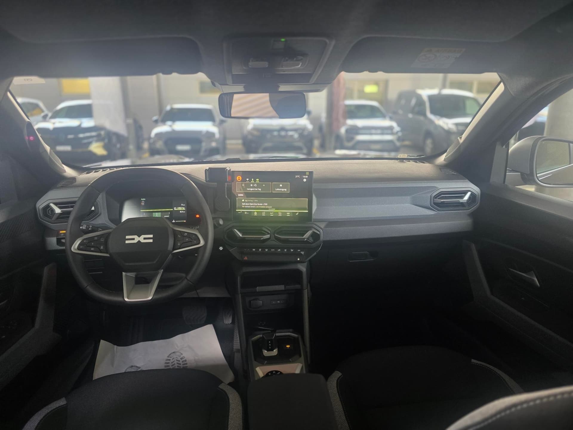 DACIA Duster 1.2 Hybrid Journey 4WD - Bild 6