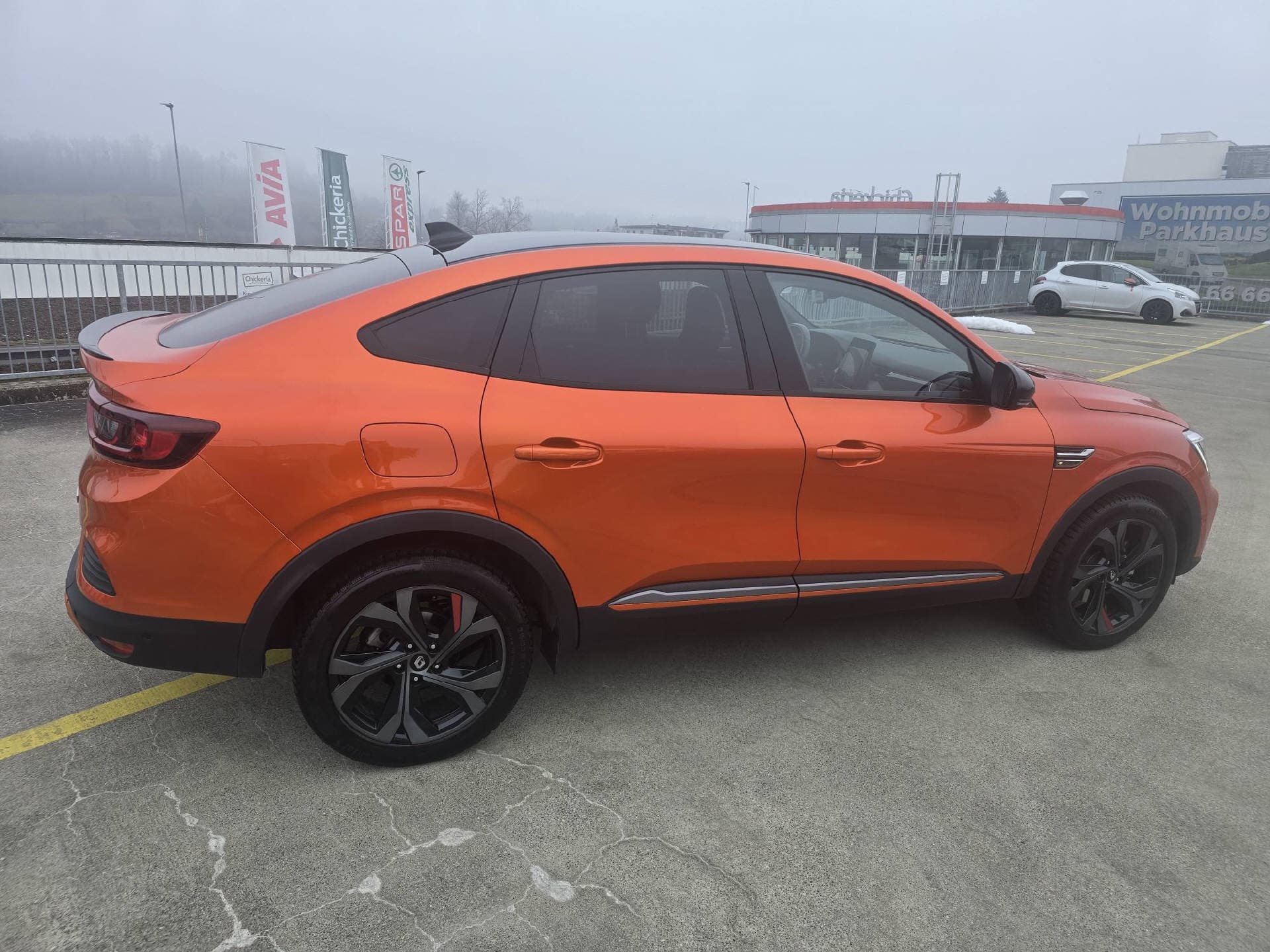RENAULT Arkana 1.6 E-Tech R.S. Line - Bild 2