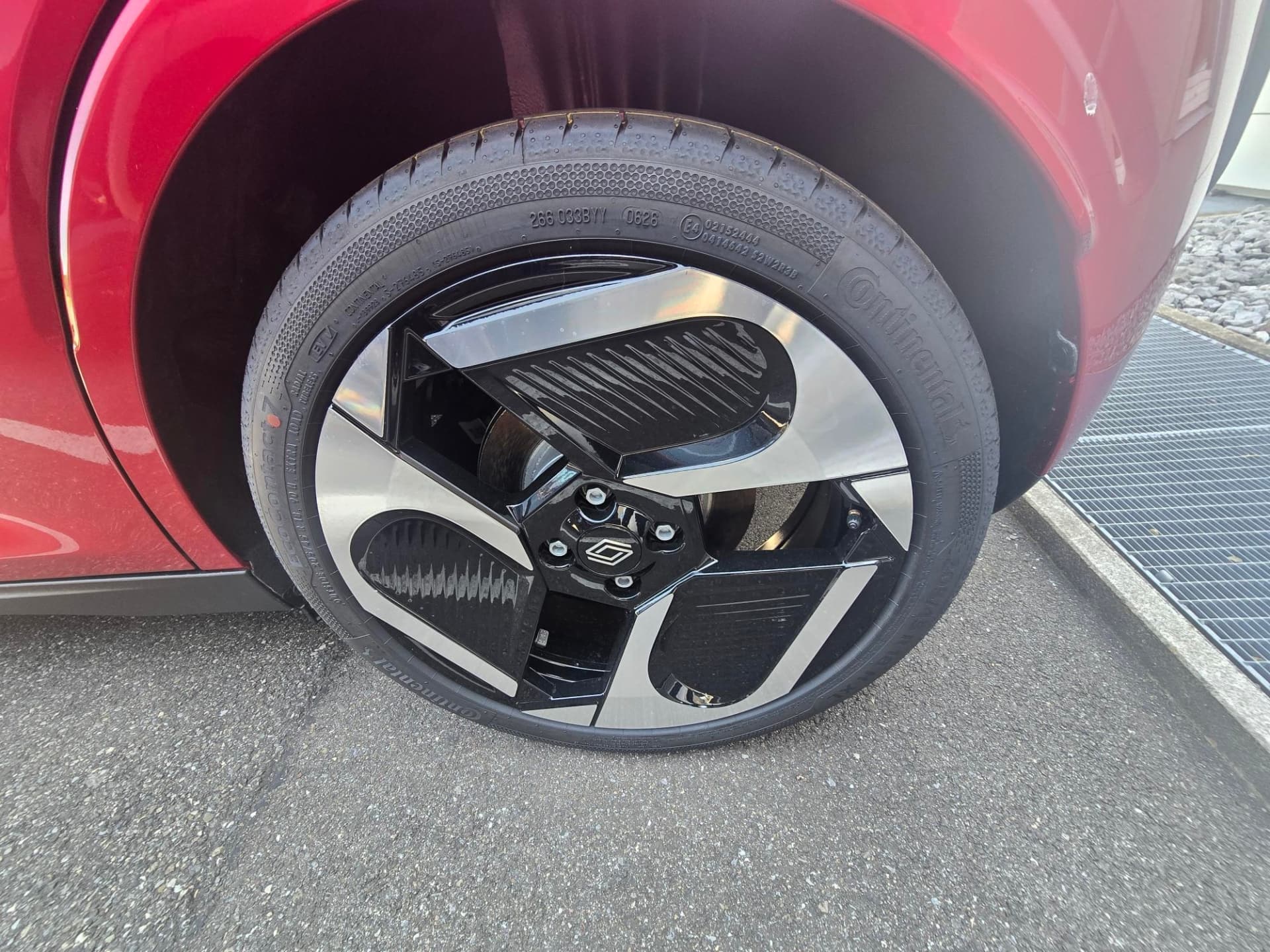 RENAULT Twingo E-Tech Urban Range tech - Bild 6