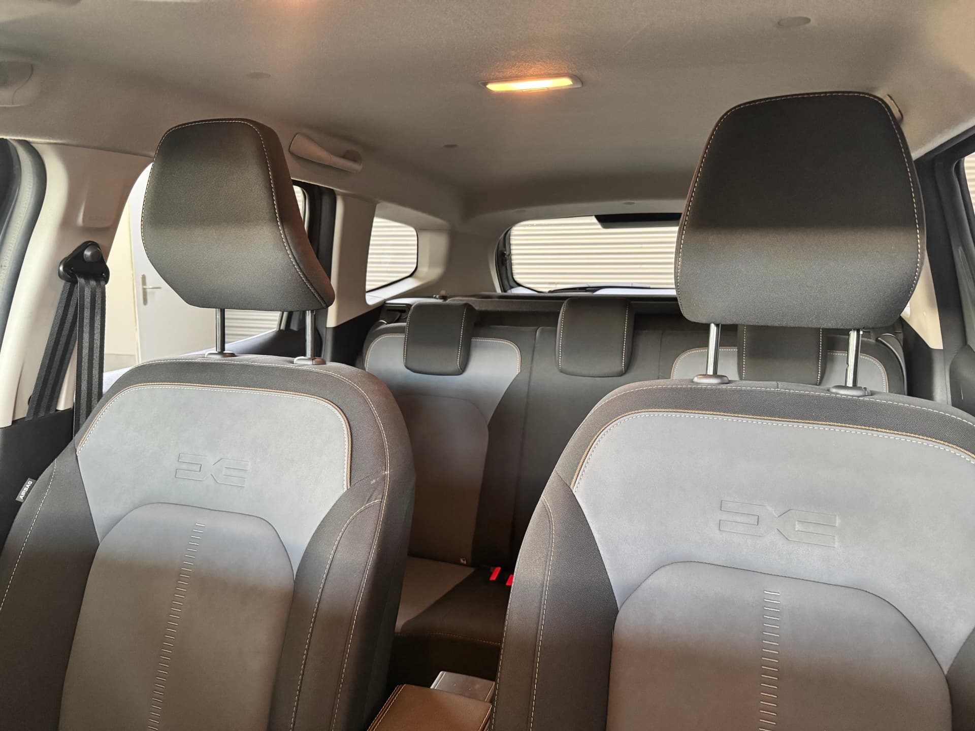 DACIA Duster 1.3 TCe 150 Extreme EDC - Bild 8