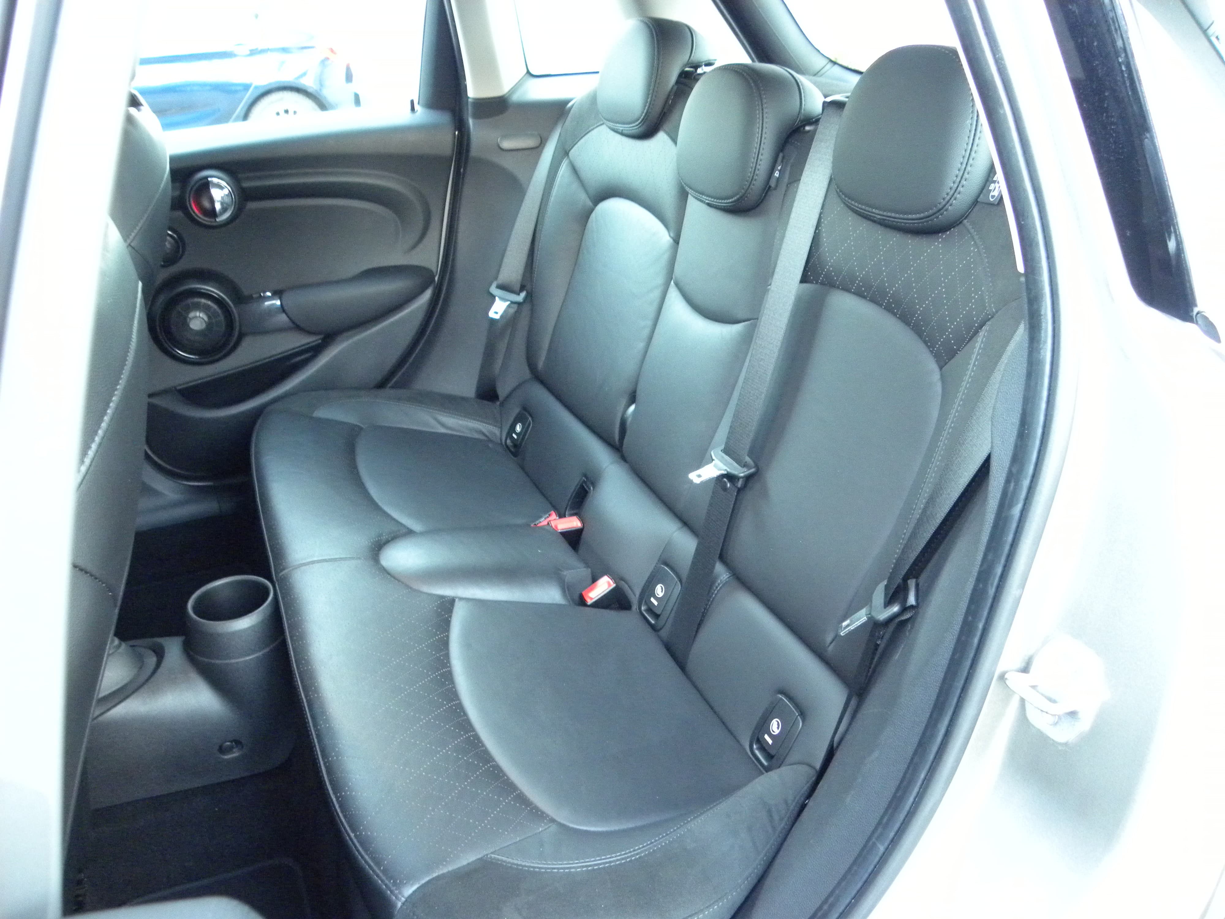 MINI Cooper Hyde Park Steptronic - Bild 10