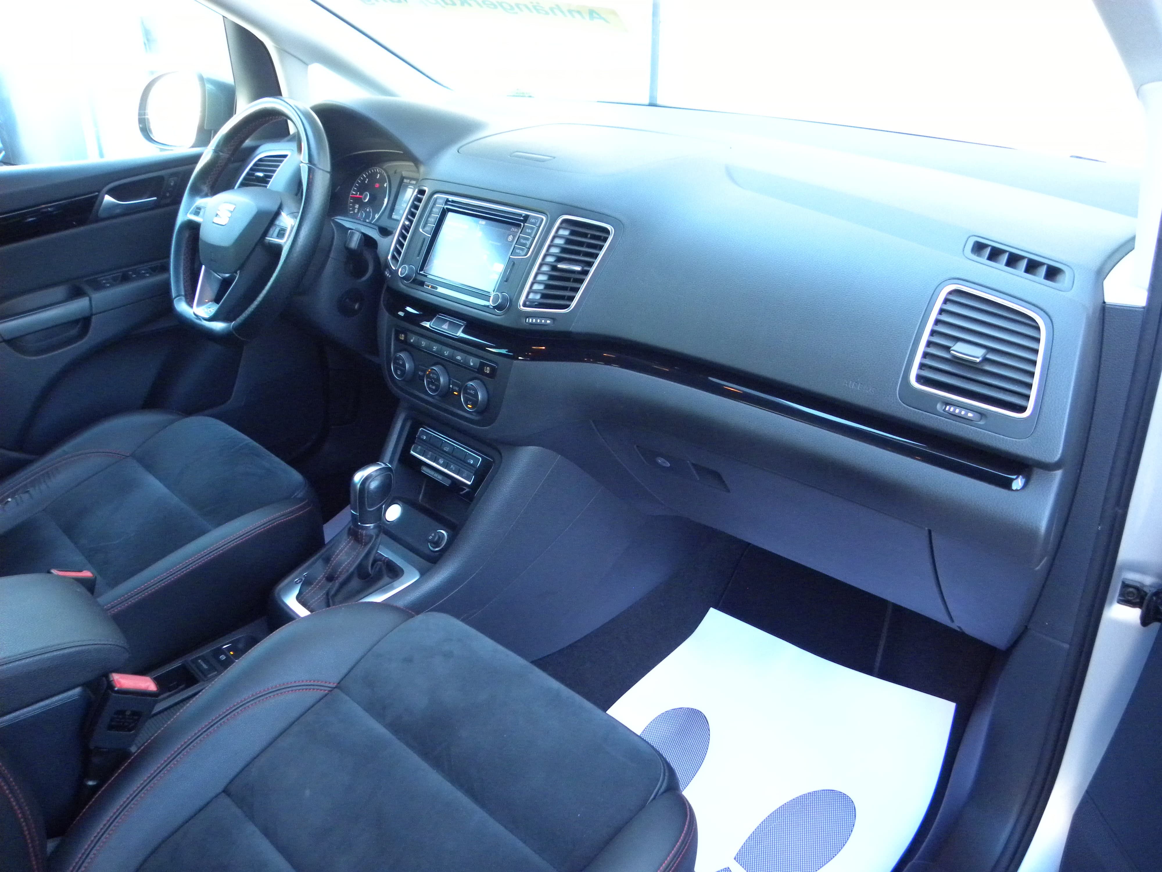 SEAT Alhambra 2.0 TDI FR Line 4Drive 7 Plätzer - Bild 8