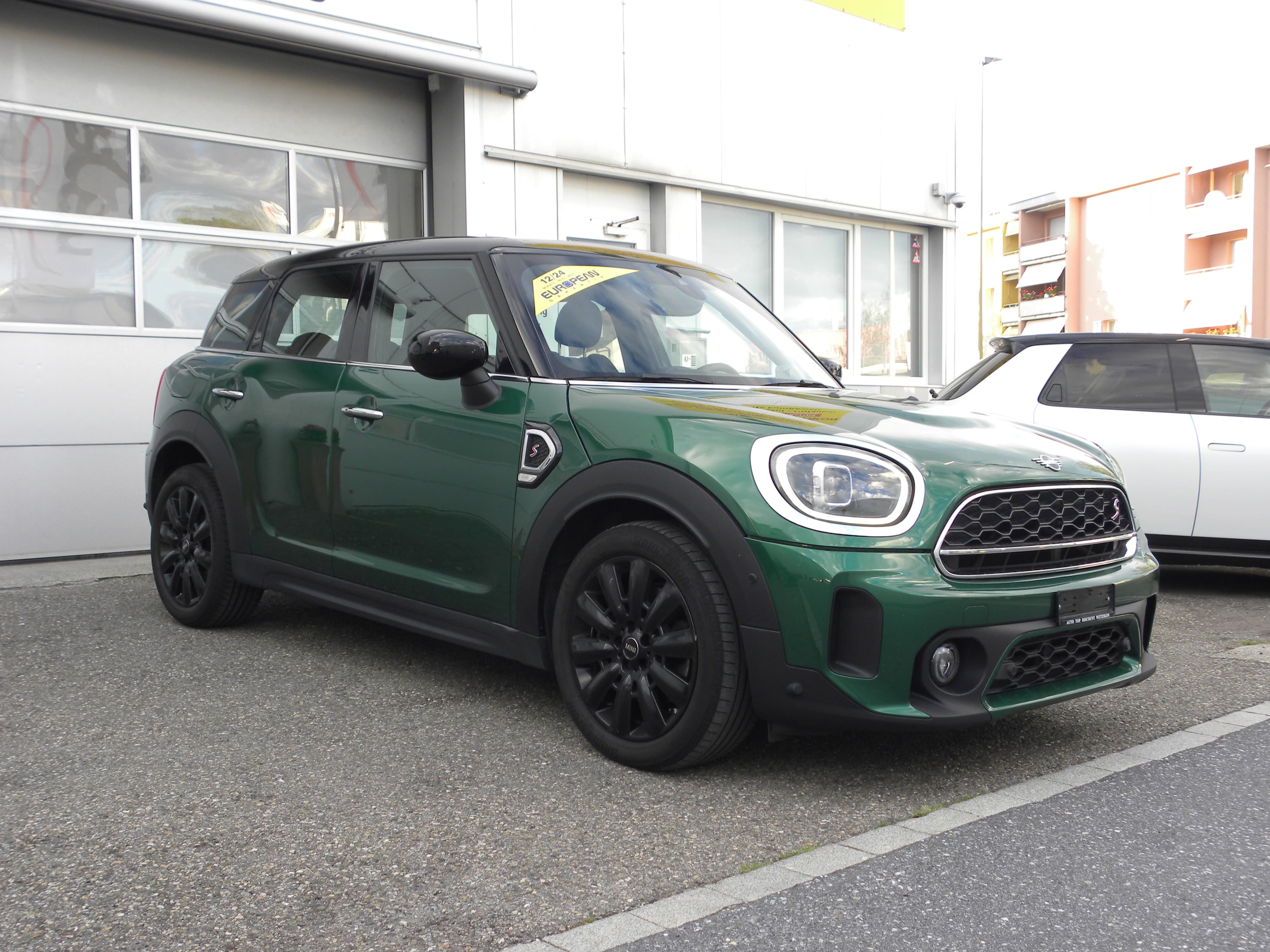 MINI Countryman Cooper S Trafalgar ALL4 Steptronic - Bild 2