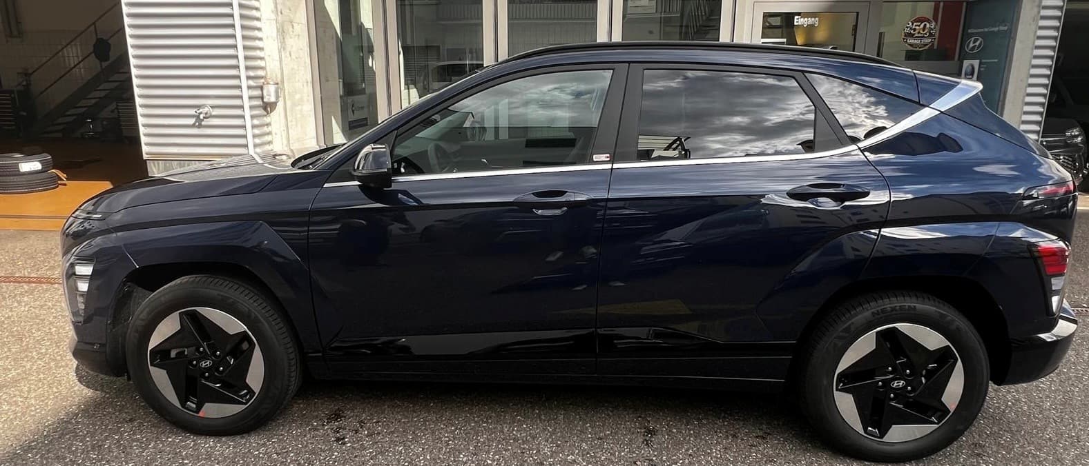 HYUNDAI Kona 65,4 kWh Electric Amplia - Bild 2