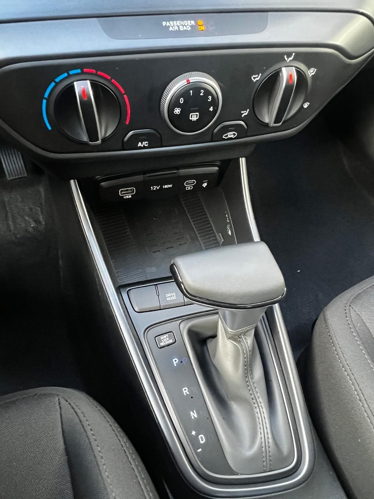 HYUNDAI i20 1.0 T-GDi Origo - Bild 11