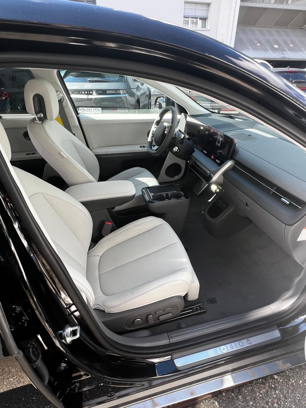 HYUNDAI Ioniq 5 84 kWh Vertex 4WD - Bild 13