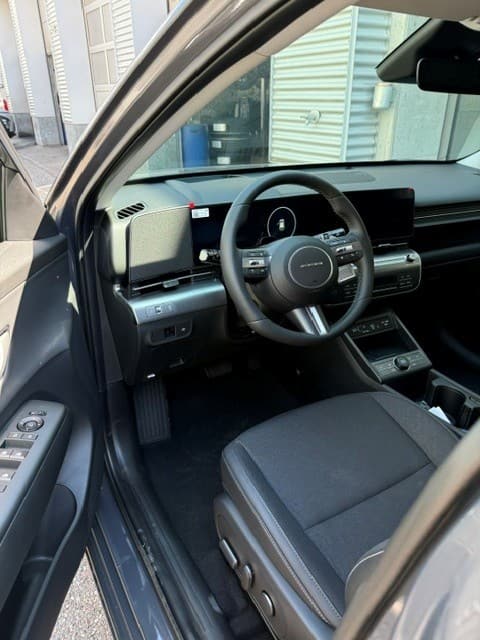 HYUNDAI Kona 65,4 kWh Electric Amplia - Bild 8