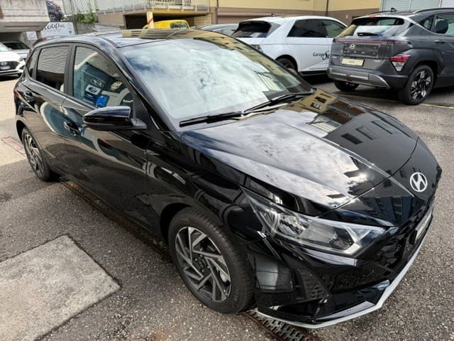 HYUNDAI i20 1.0 T-GDi Amplia - Bild 6