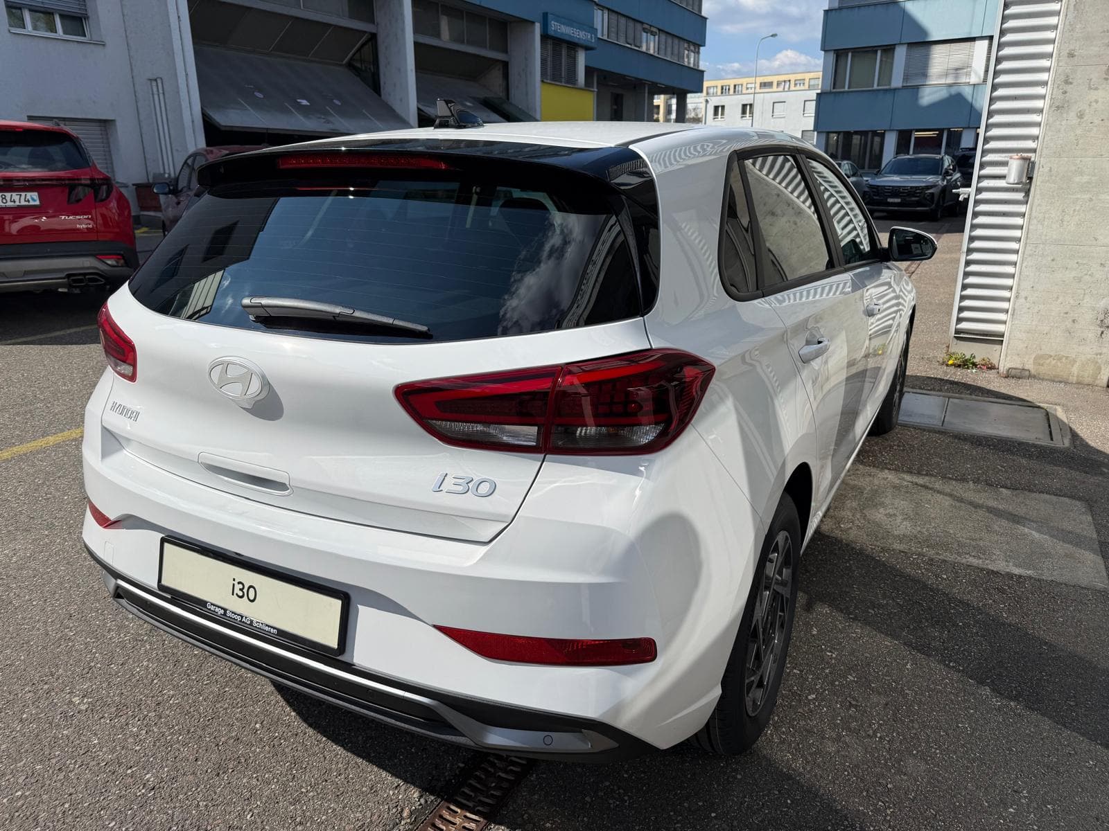 HYUNDAI i30 1.6 T-GDi Amplia - Bild 5