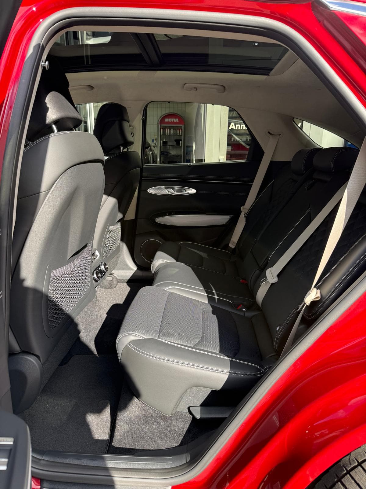 GENESIS GV70 Dual Motor Sport AWD - Bild 15